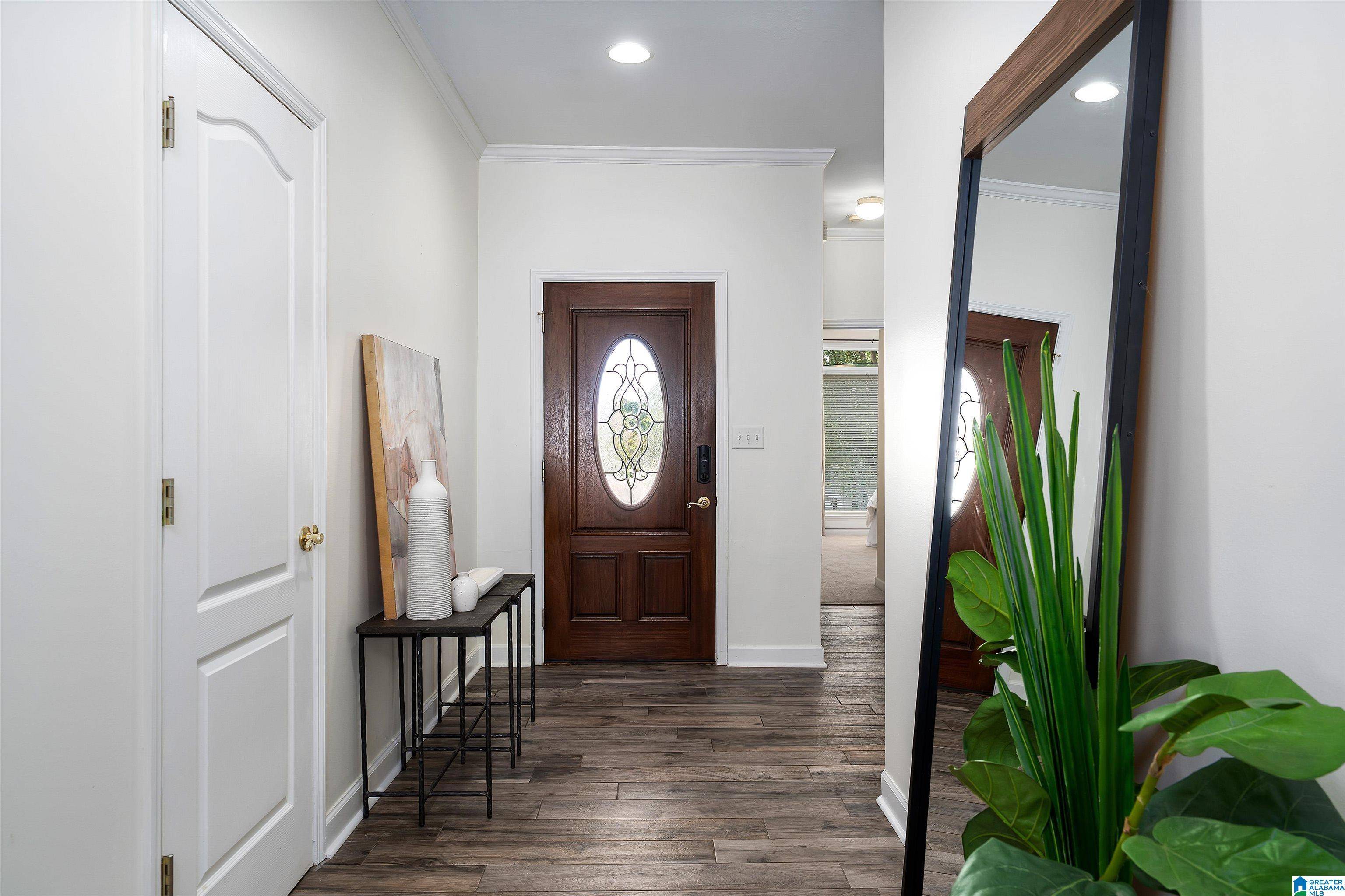 Hoover, AL 35226,752 RIDGE WAY CIRCLE