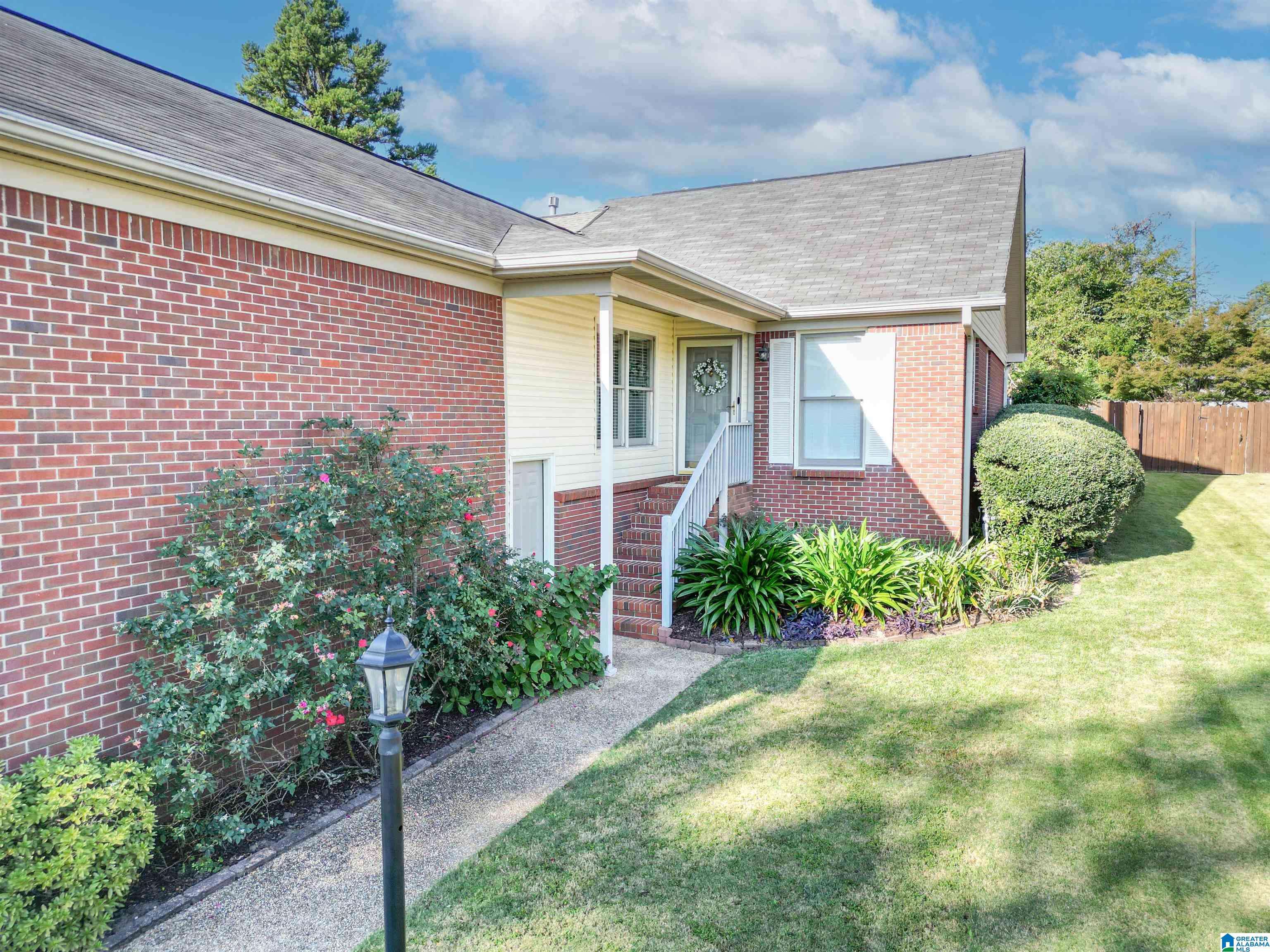 Vestavia Hills, AL 35216,1034 VESTAVIA MANOR DRIVE