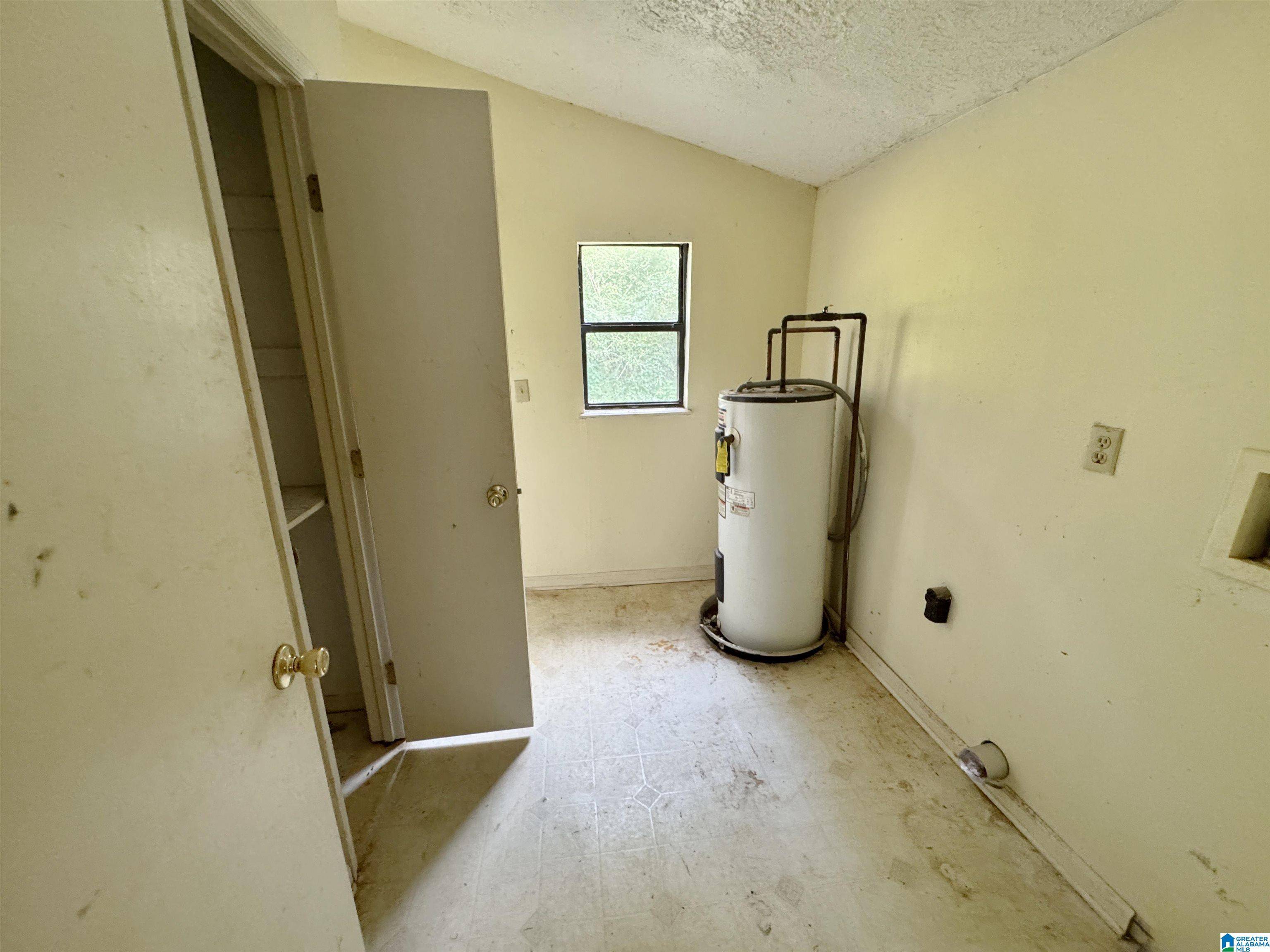 Sylacauga, AL 35150,276 OVERBROOK CIRCLE