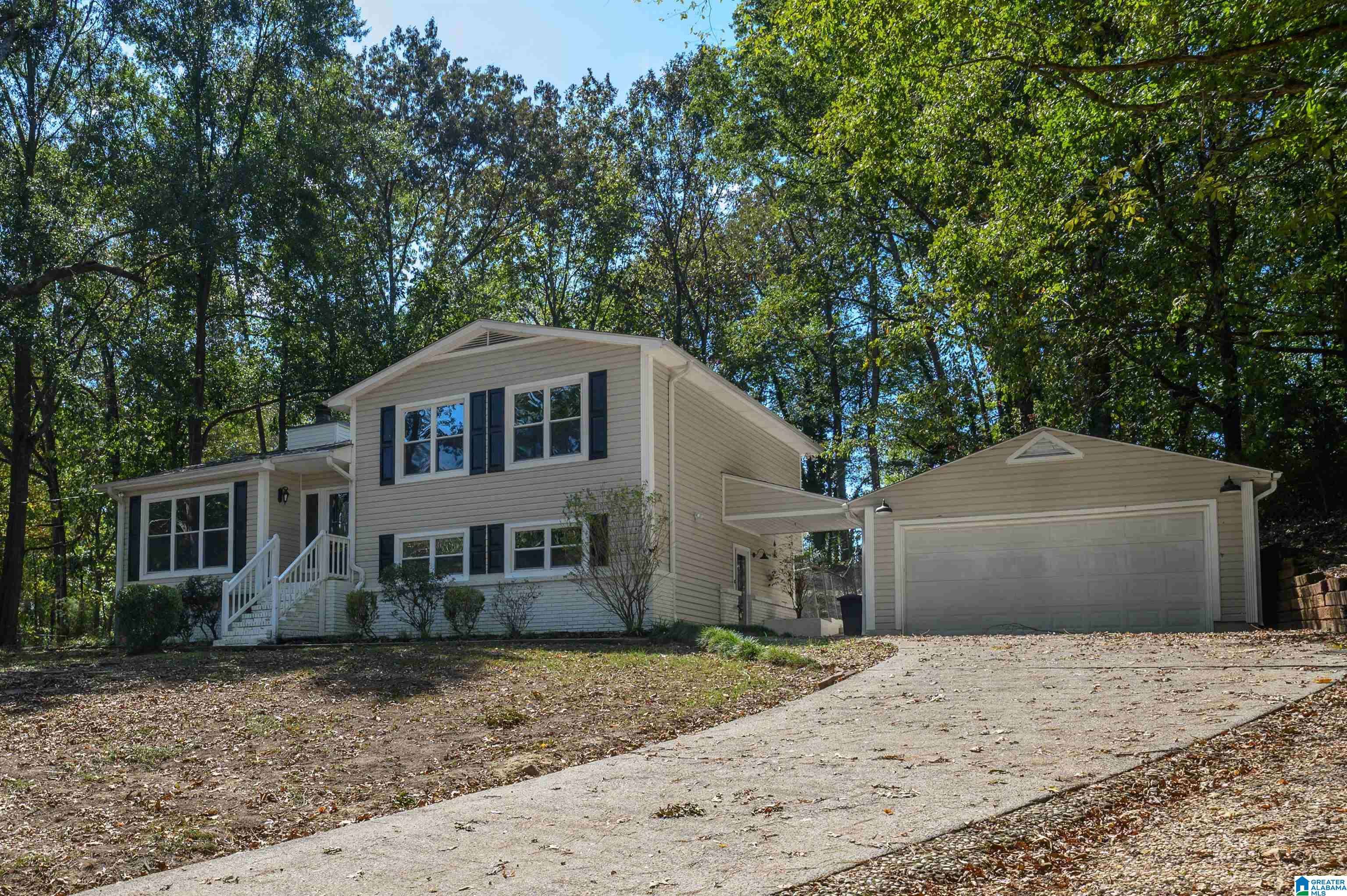 Indian Springs Village, AL 35124,495 MCGUIRE ROAD