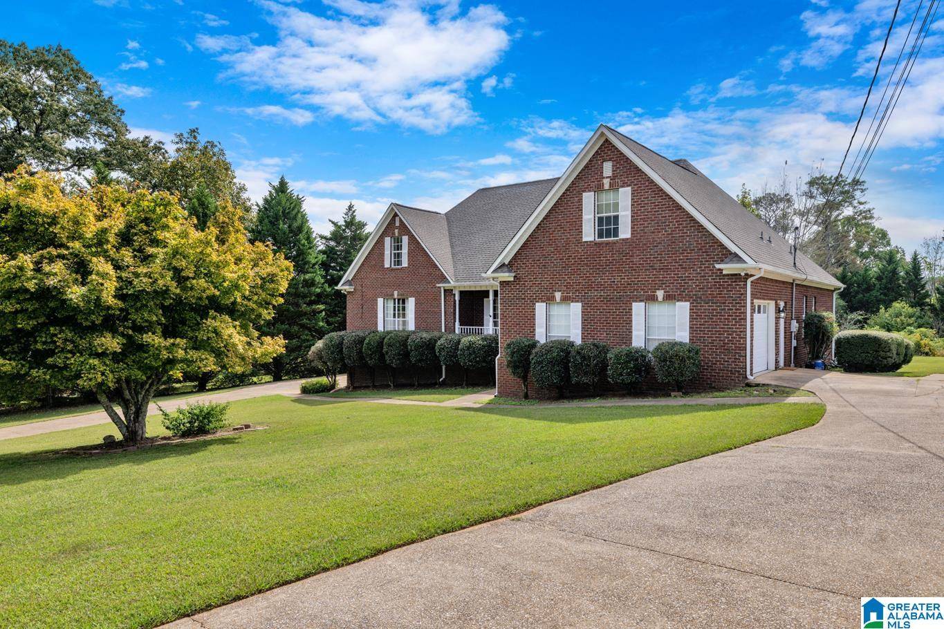 Pinson, AL 35126,7429 LUCKY CIRCLE