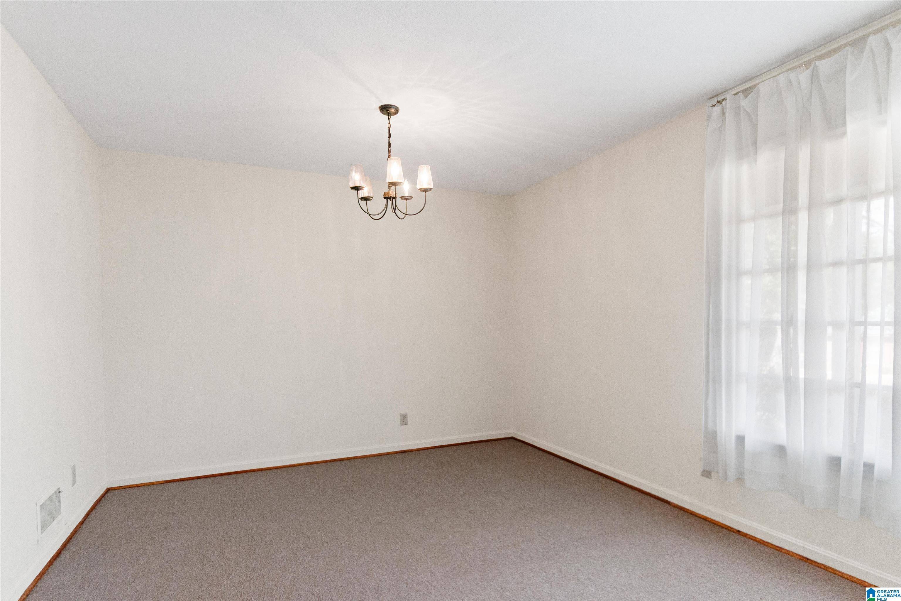 Tuscaloosa, AL 35405,907 51ST STREET E