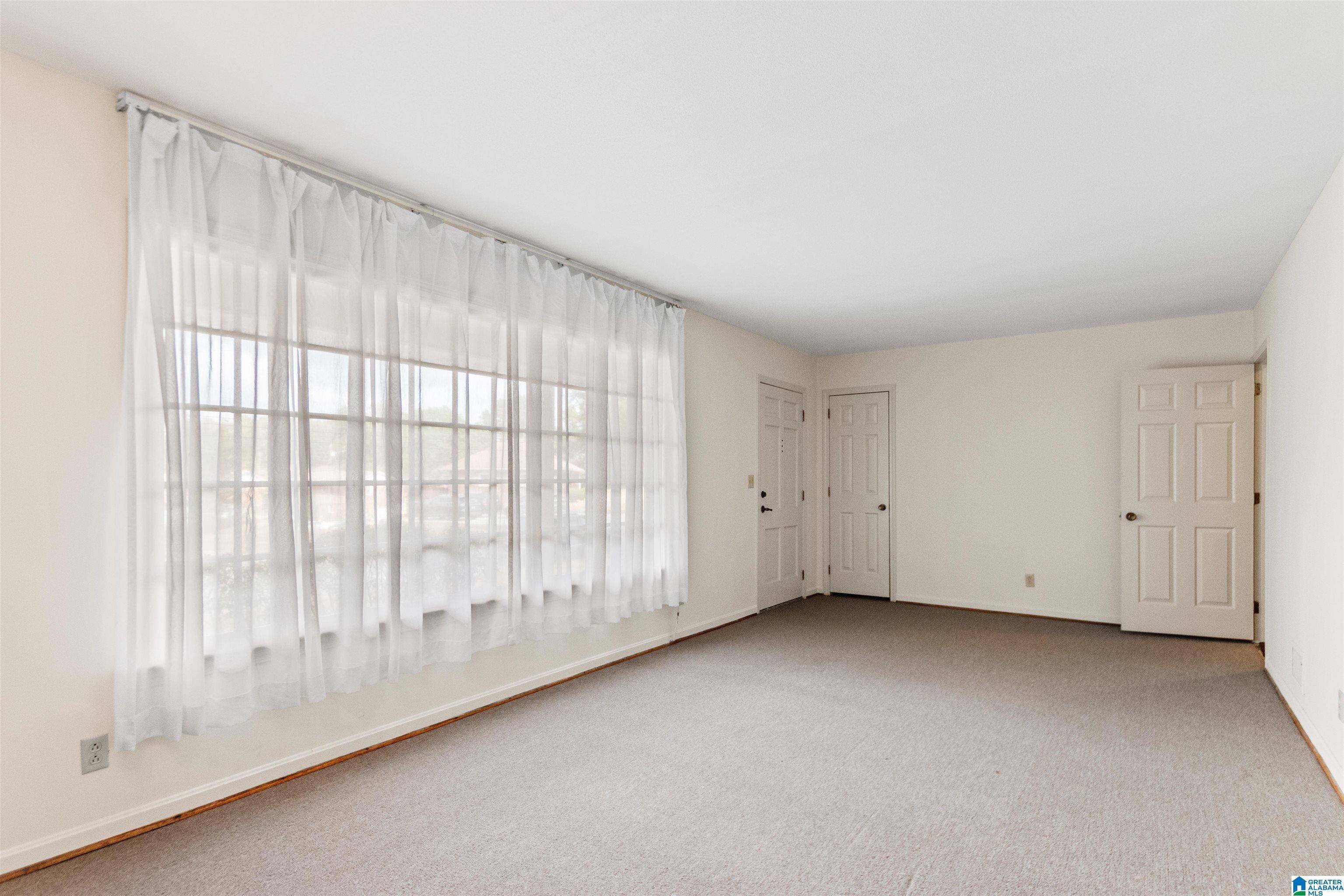 Tuscaloosa, AL 35405,907 51ST STREET E