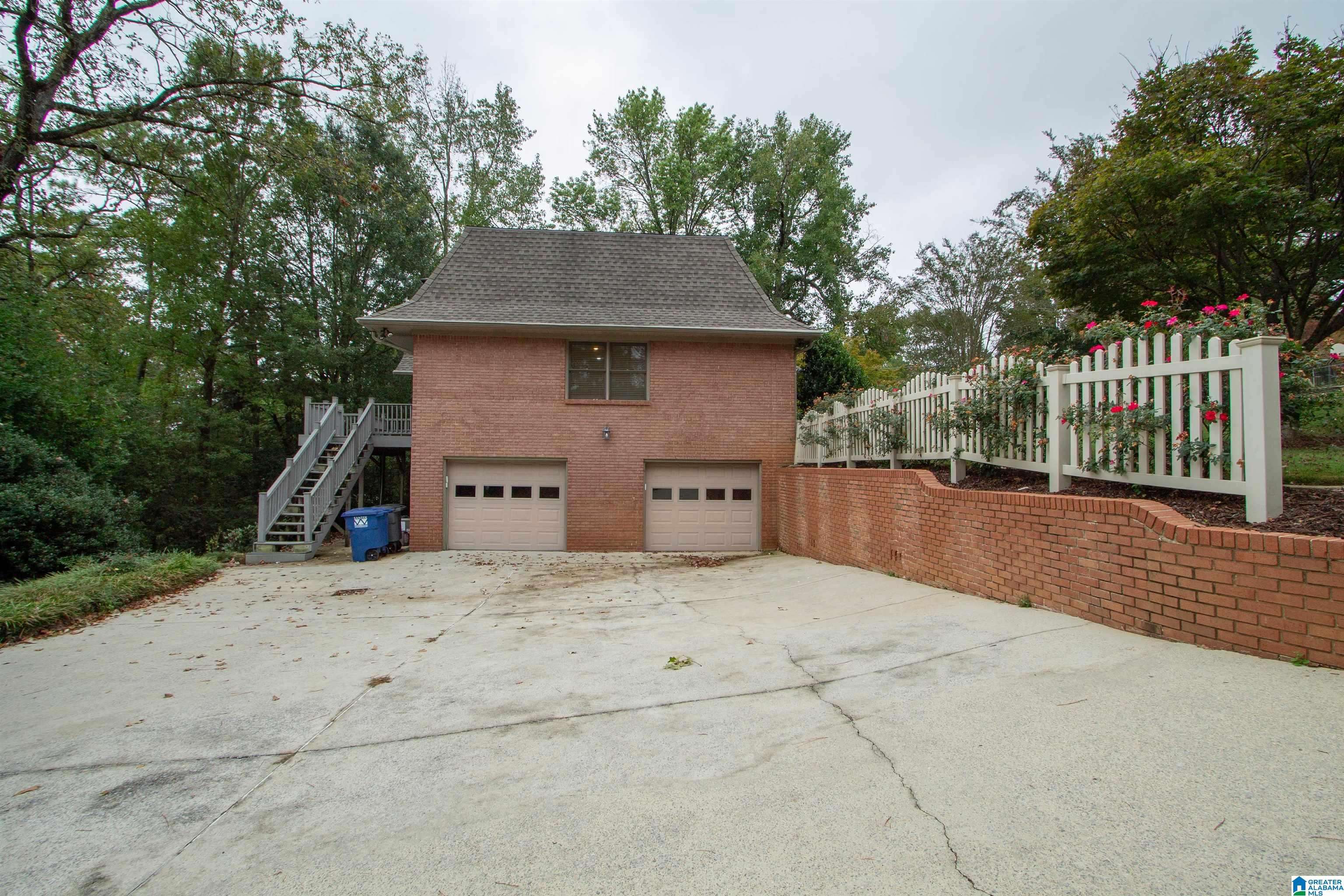 Hoover, AL 35226,2582 FOOTHILLS DRIVE