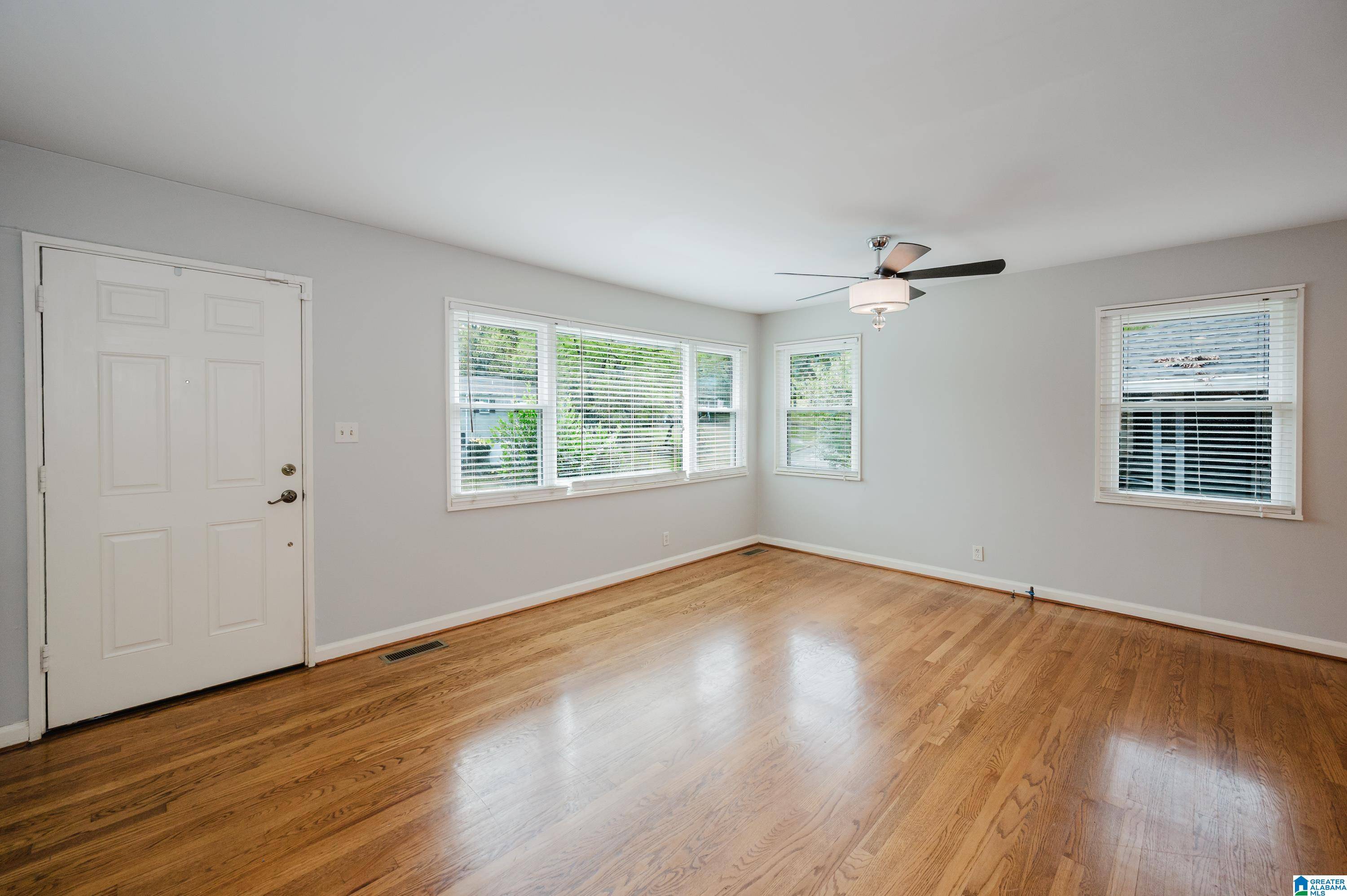 Birmingham, AL 35222,942 53RD STREET S