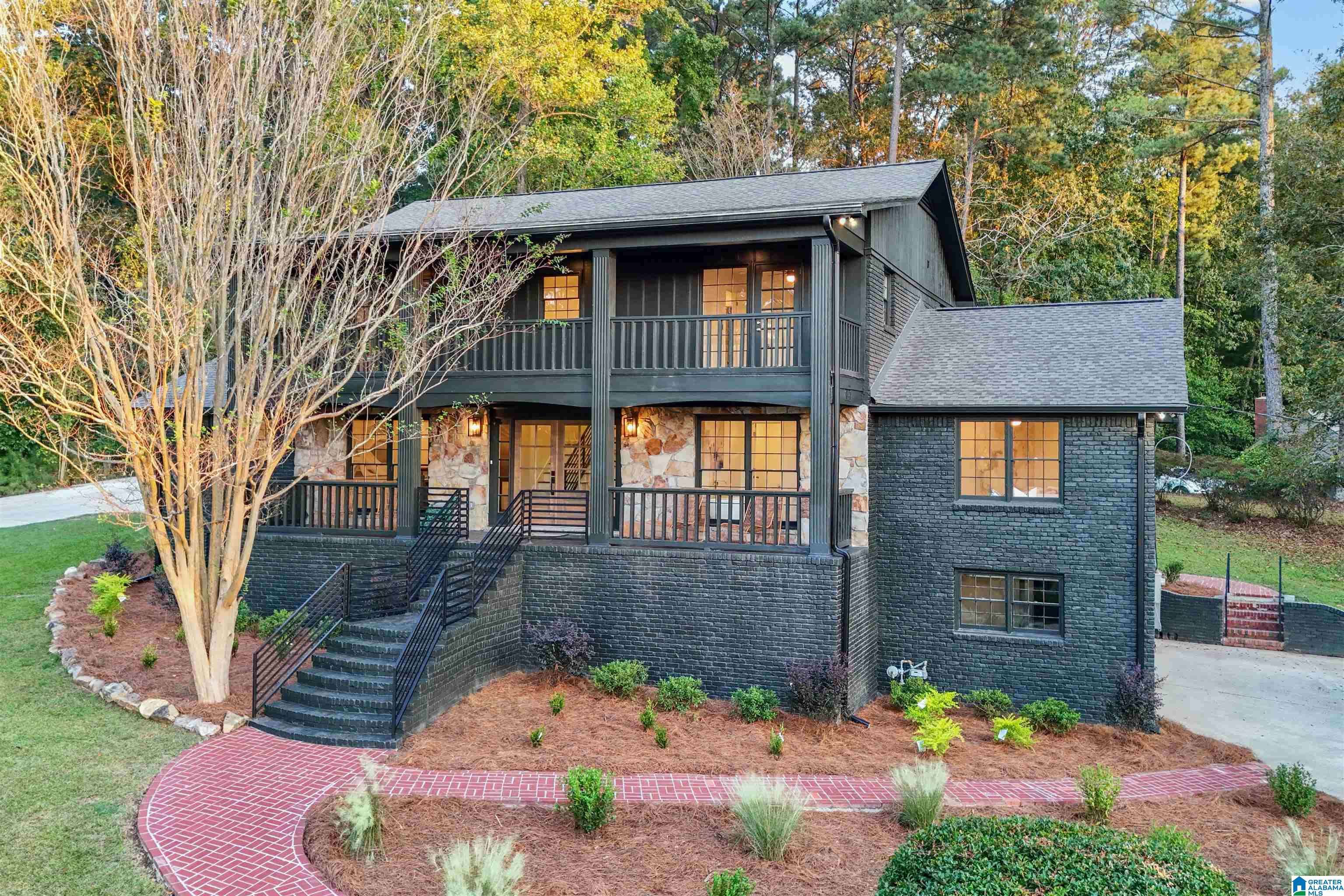 Birmingham, AL 35243,2849 FIVE OAKS LANE