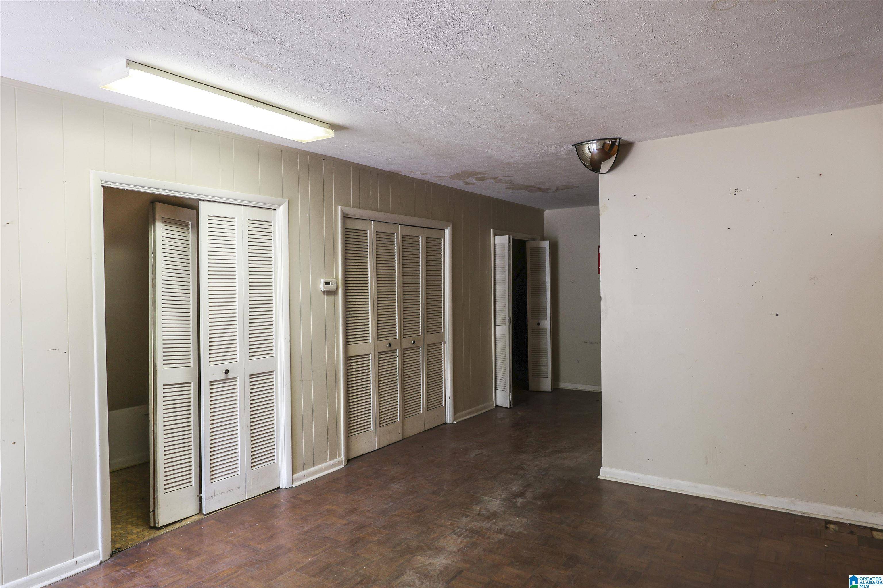 Anniston, AL 36207,928 S LEIGHTON AVENUE