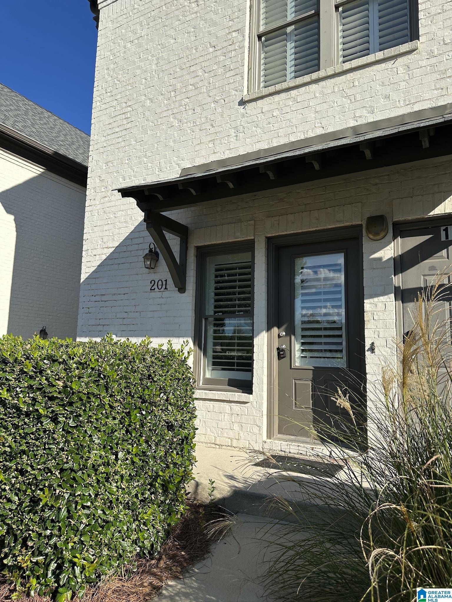 Hoover, AL 35226,2301 GRAND AVENUE #201
