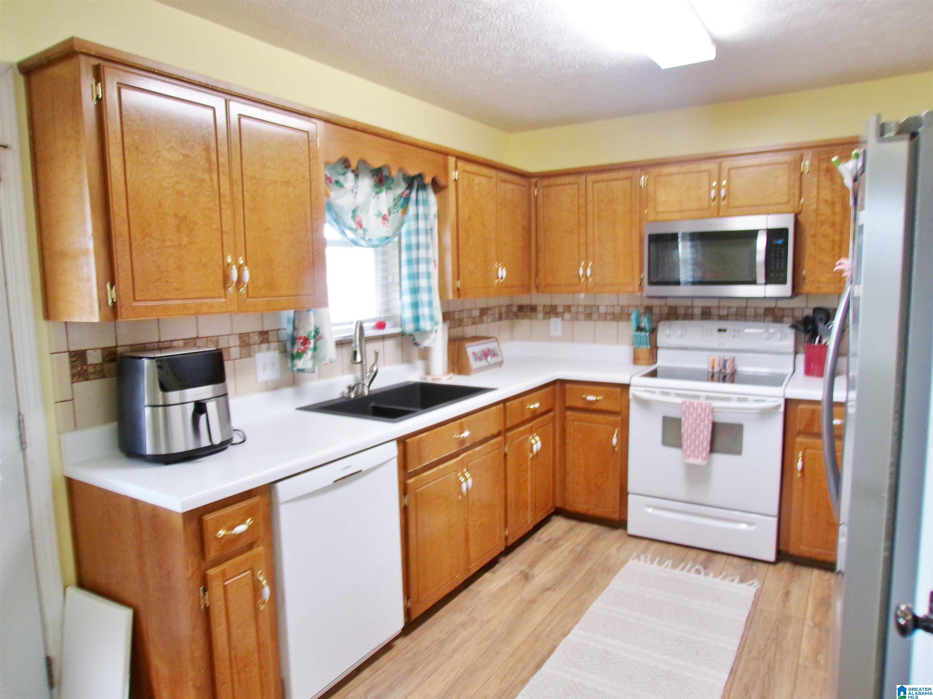 Weaver, AL 36277,242 ANDREW DRIVE