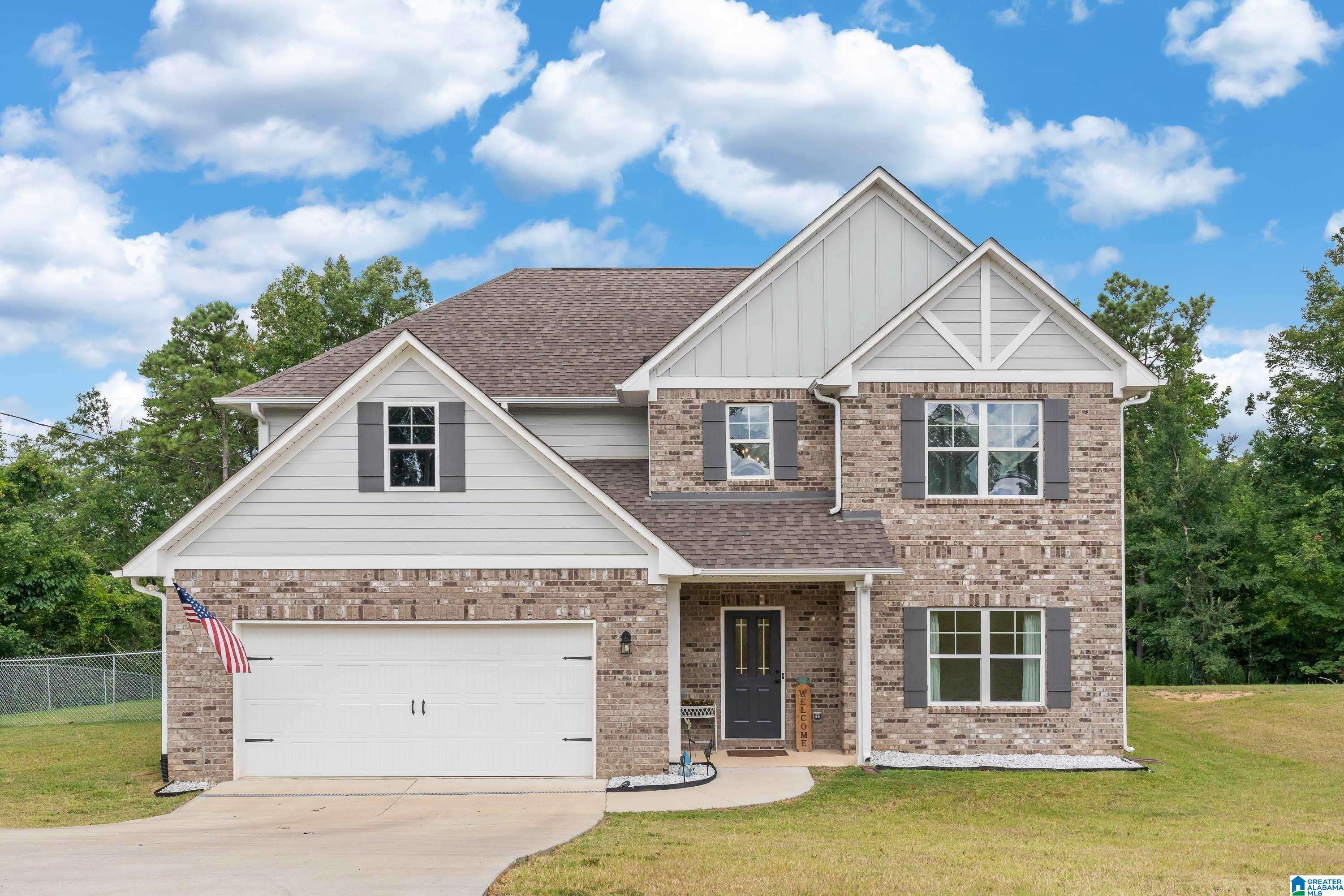 Hueytown, AL 35023,6643 WHITE OAK LANE