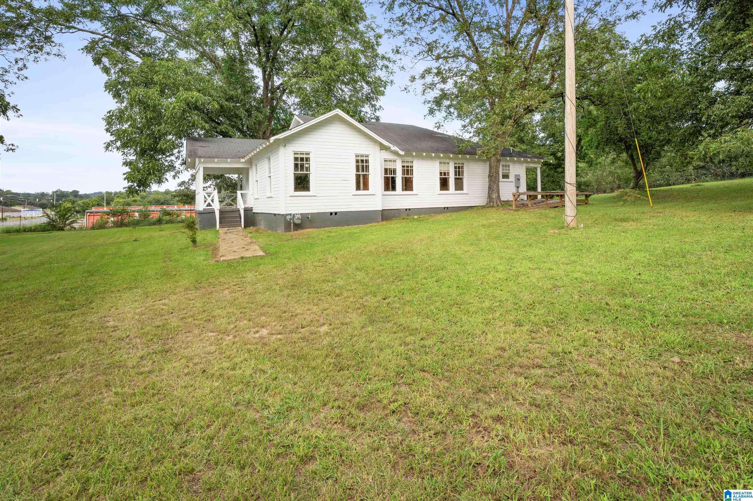 Sylacauga, AL 35150,1208 OLD TALLADEGA ROAD