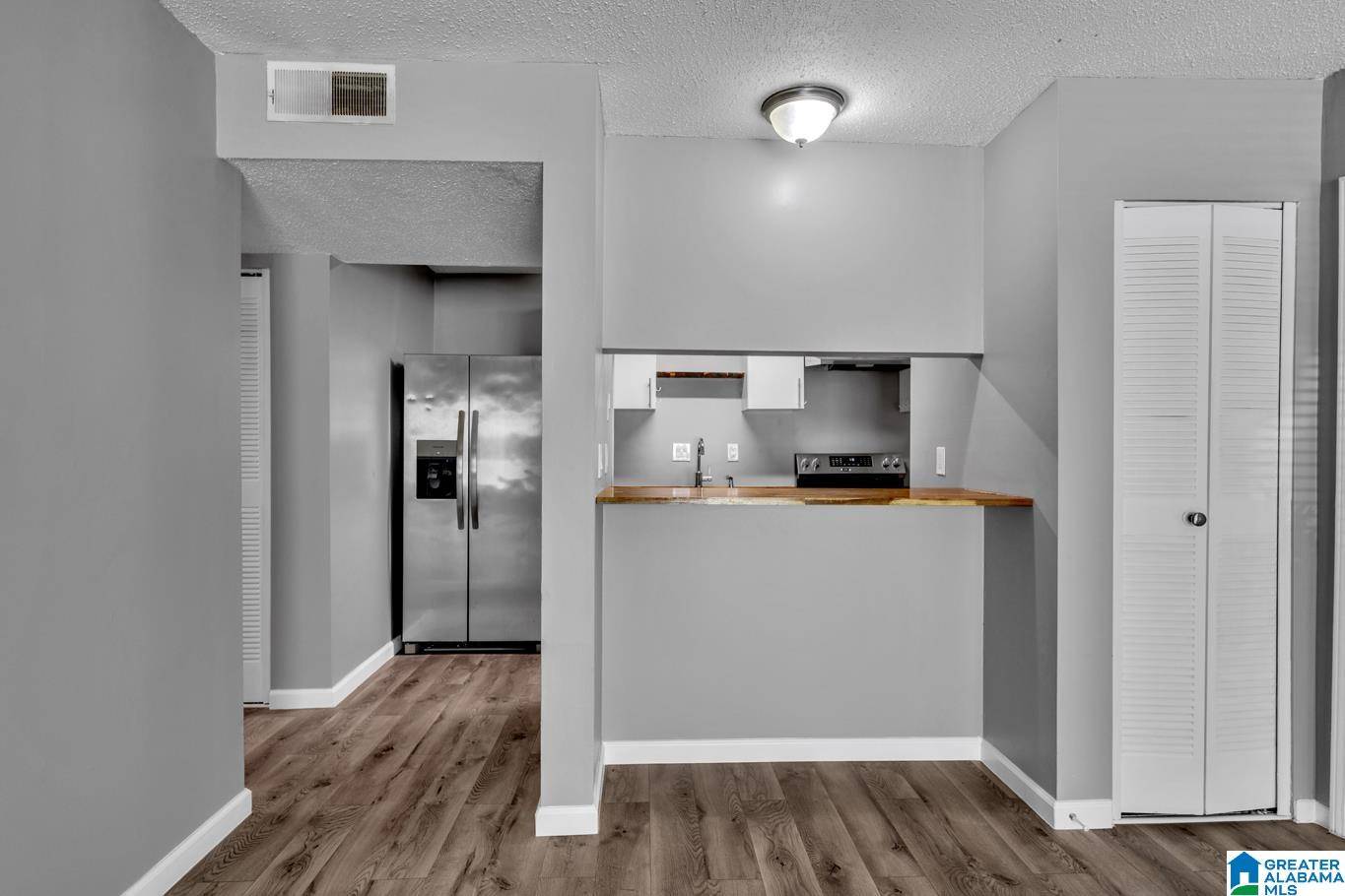 Birmingham, AL 35209,400 SKYVIEW DRIVE #E