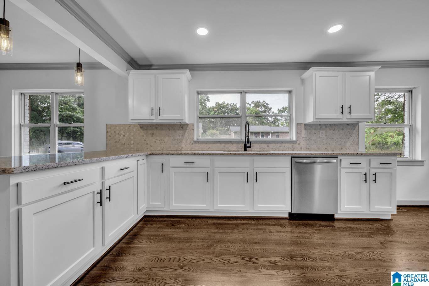 Gardendale, AL 35071,267 GARRISON ROAD