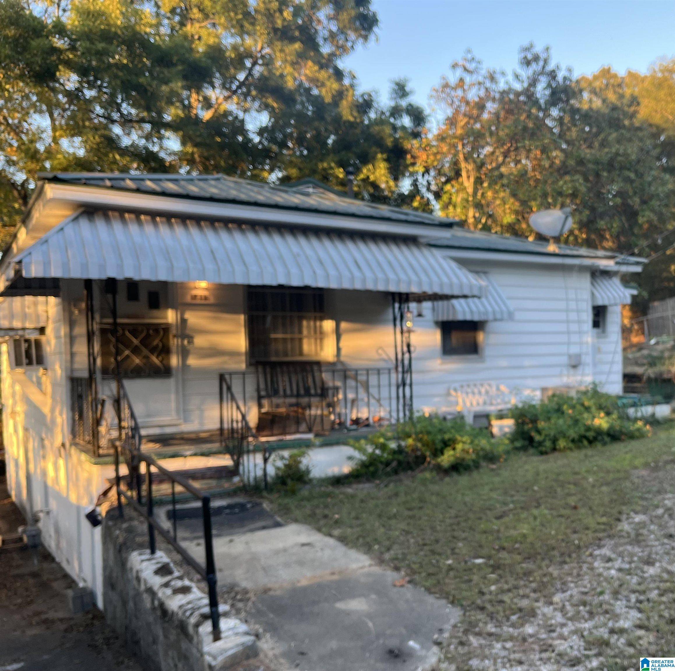 Fultondale, AL 35068,1413 6TH AVENUE