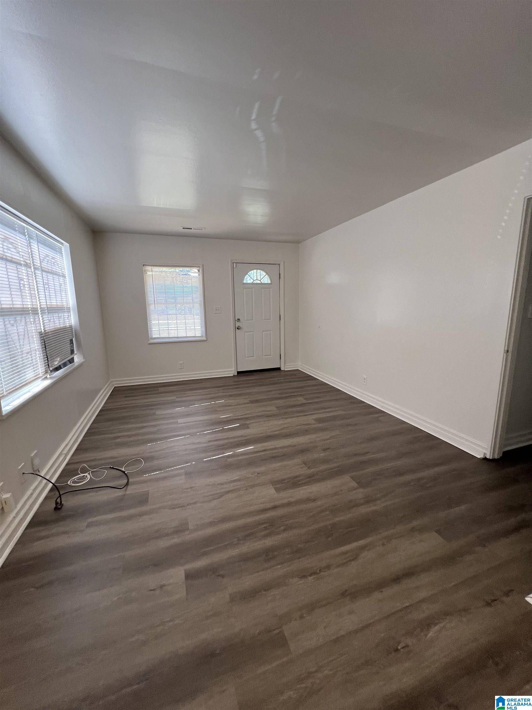 Birmingham, AL 35211,1641 17TH PLACE SW