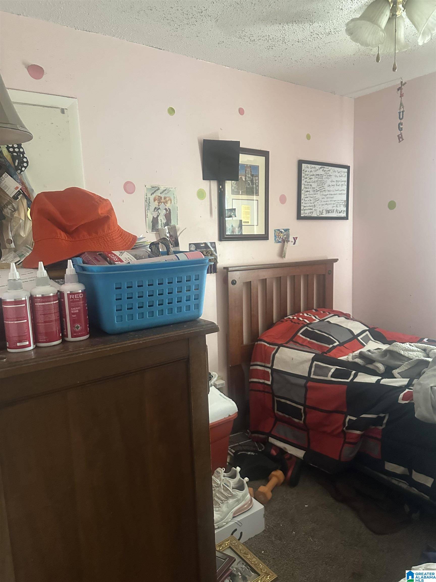 Birmingham, AL 35214,905 CHICHESTER DRIVE