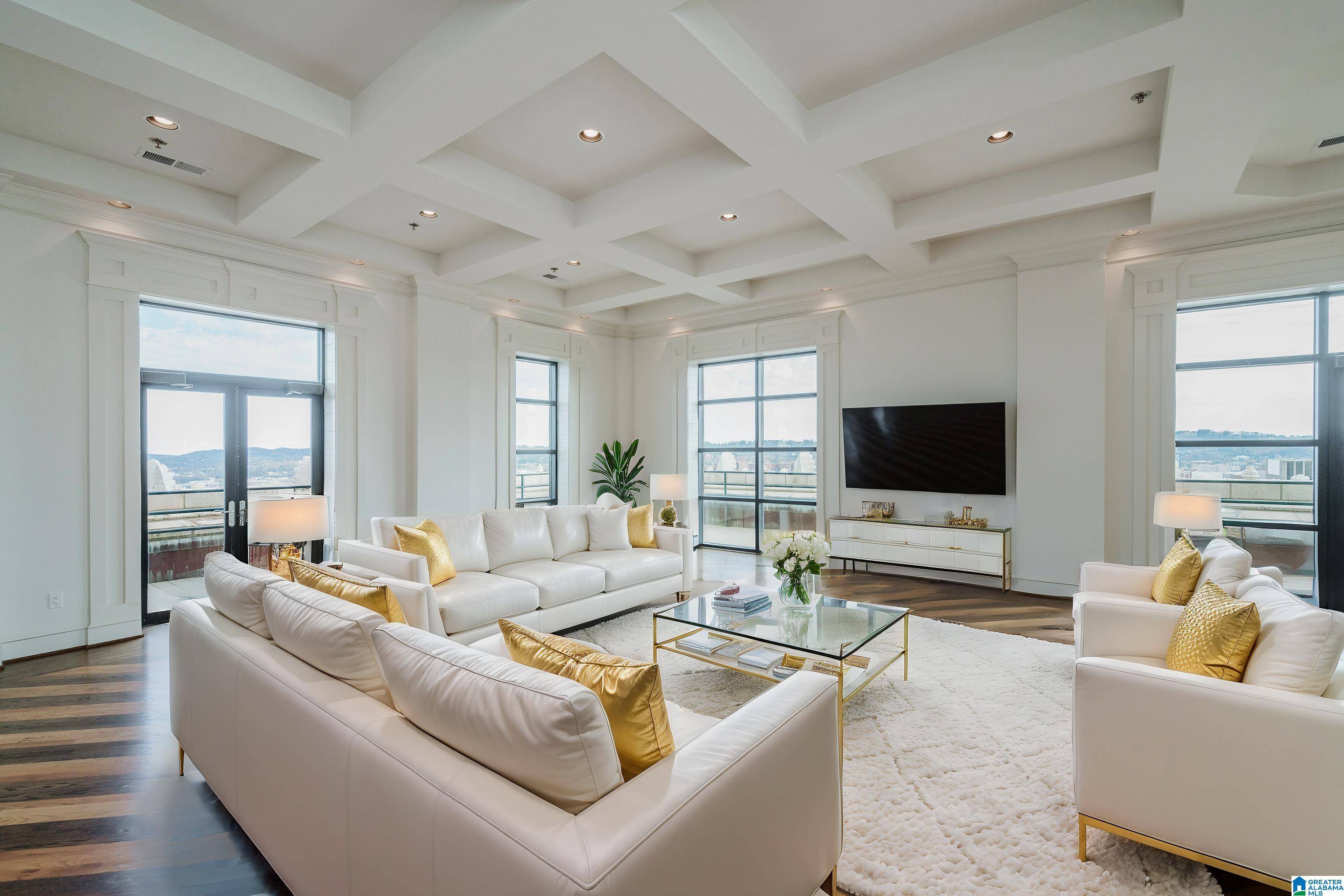 Birmingham, AL 35203,2024 2ND AVENUE #PH