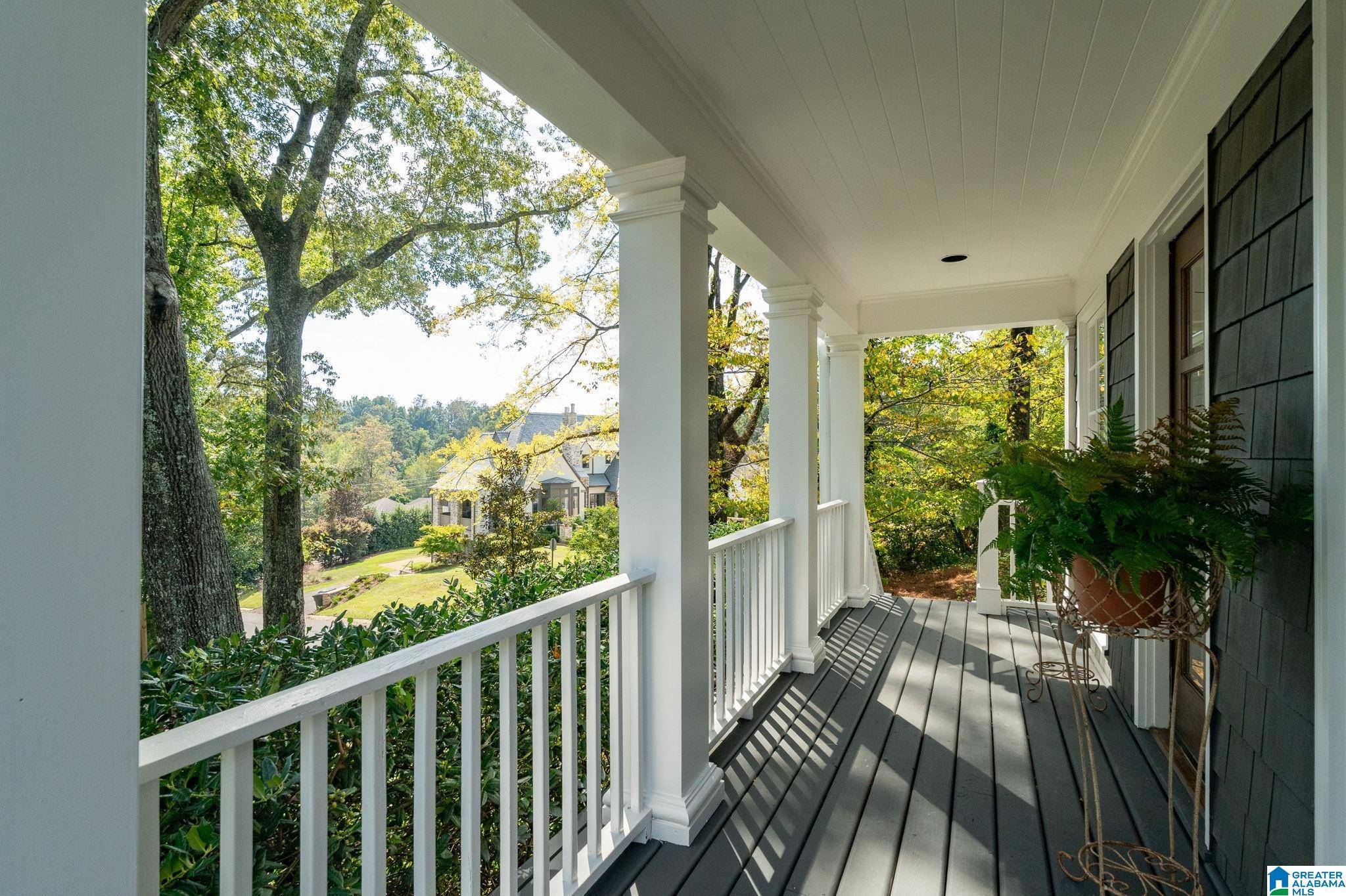 Mountain Brook, AL 35223,2924 BALMORAL ROAD