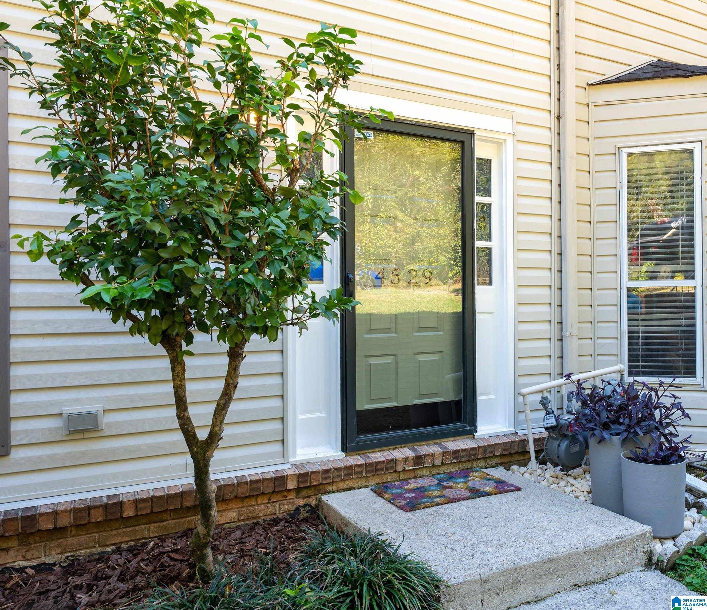 Irondale, AL 35213,4529 LITTLE RIVER ROAD