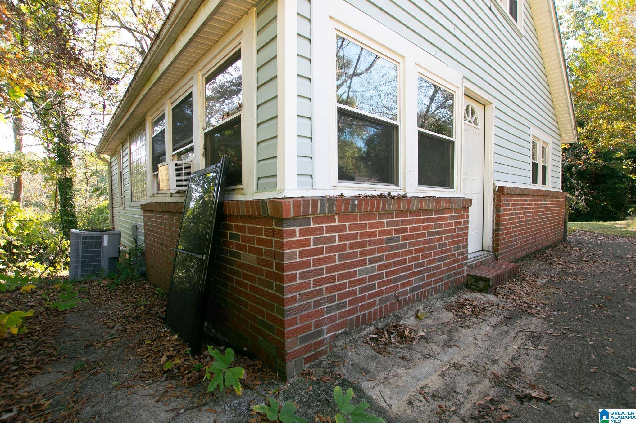 Cullman, AL 35055,316 CLIFF ROAD SE