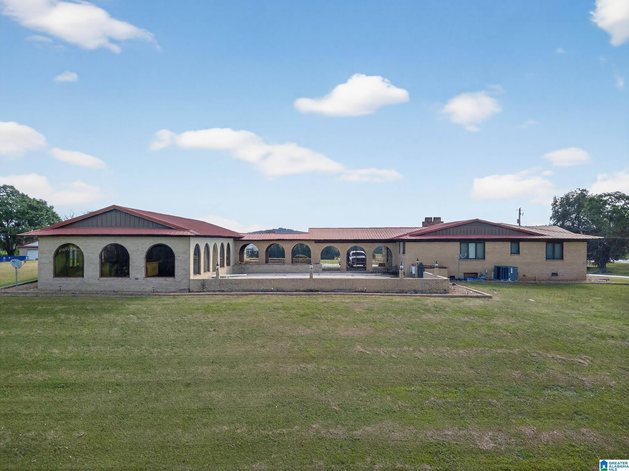 Eastaboga, AL 36260,221 JOHN RAY LANE