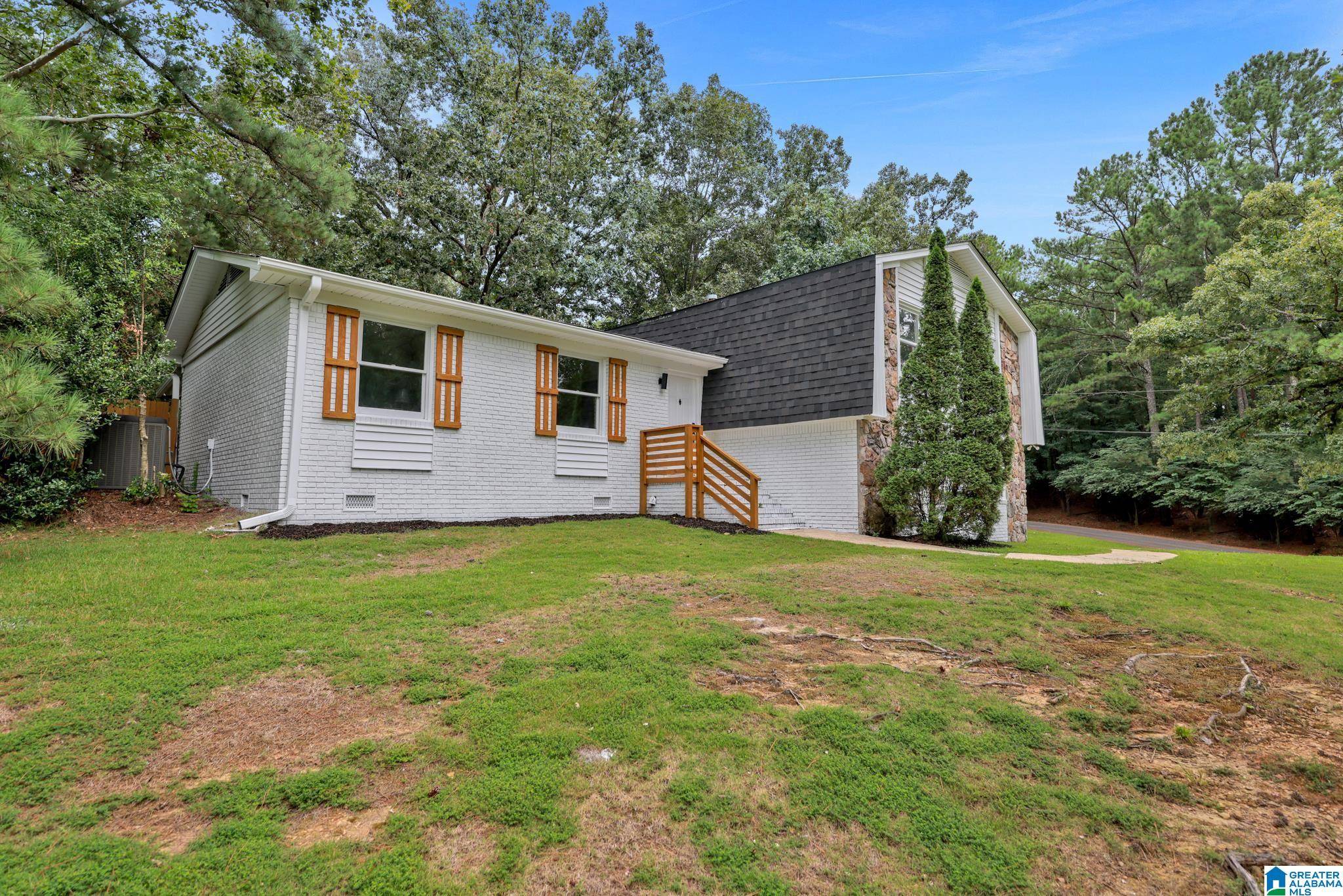 Hoover, AL 35244,4919 ALTADENA SOUTH DRIVE