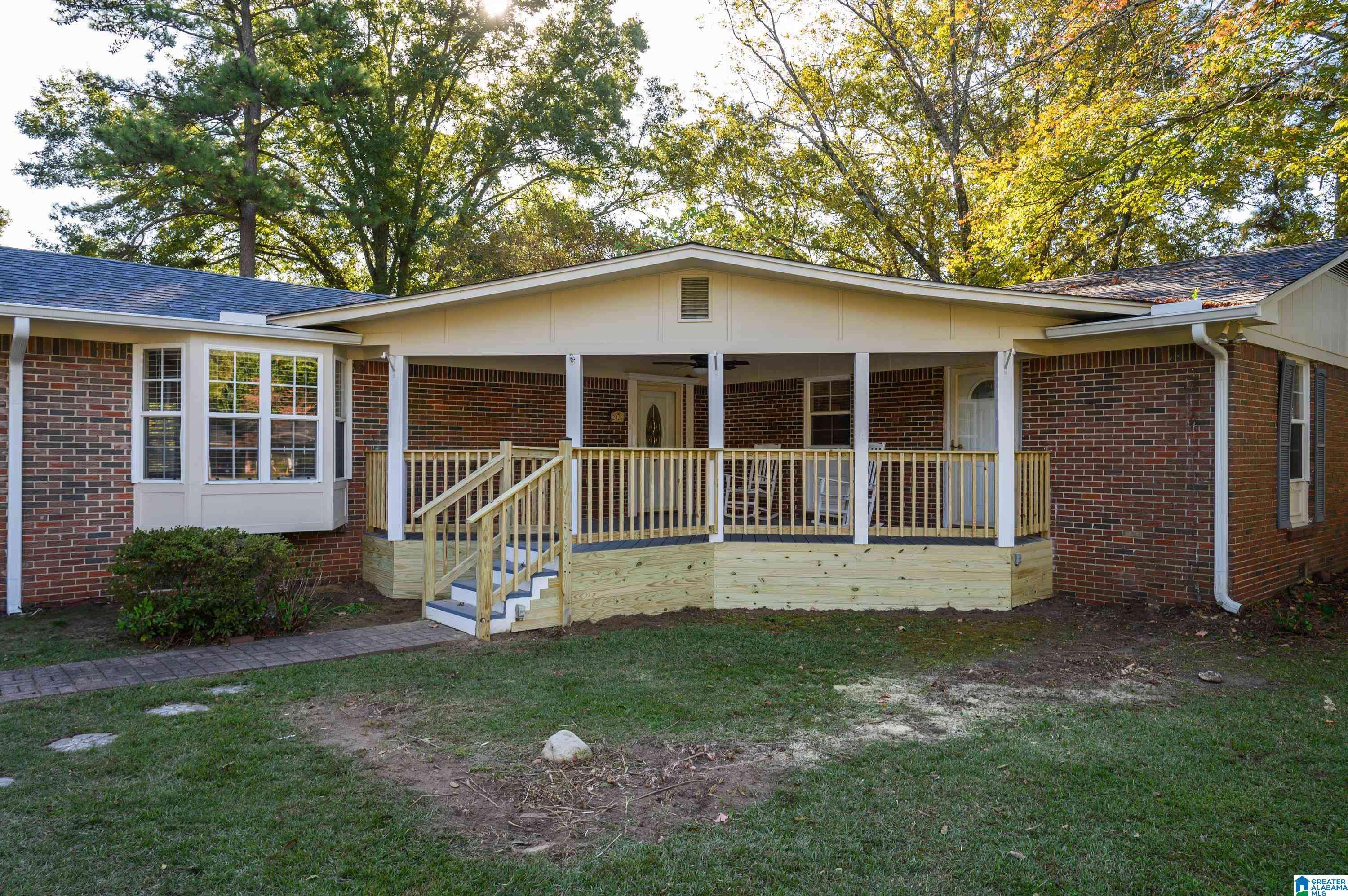 Hoover, AL 35226,2424 CORONADO DRIVE