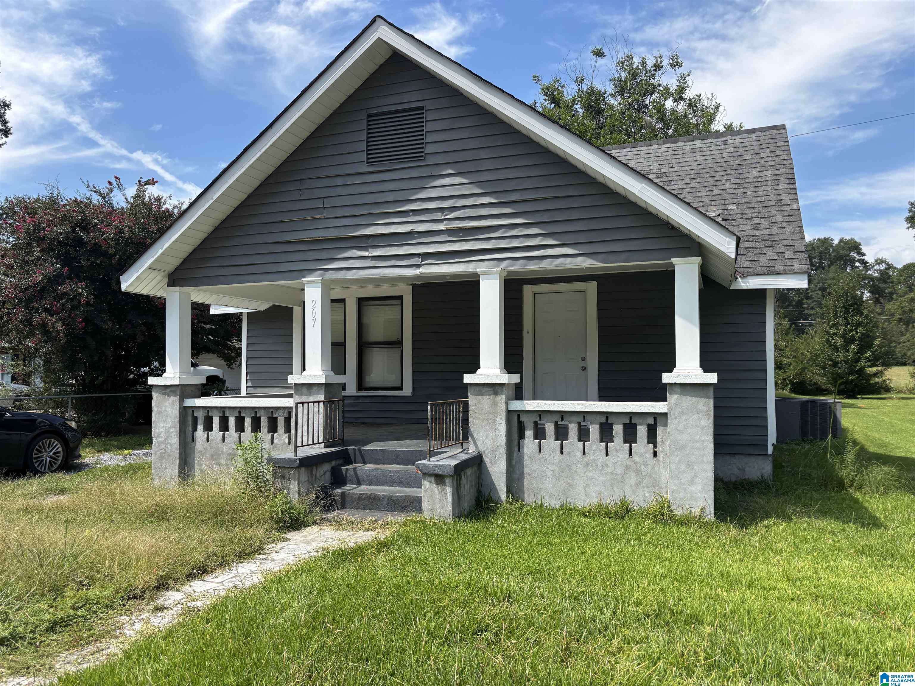 Sylacauga, AL 35150,207 S DAVIS AVENUE