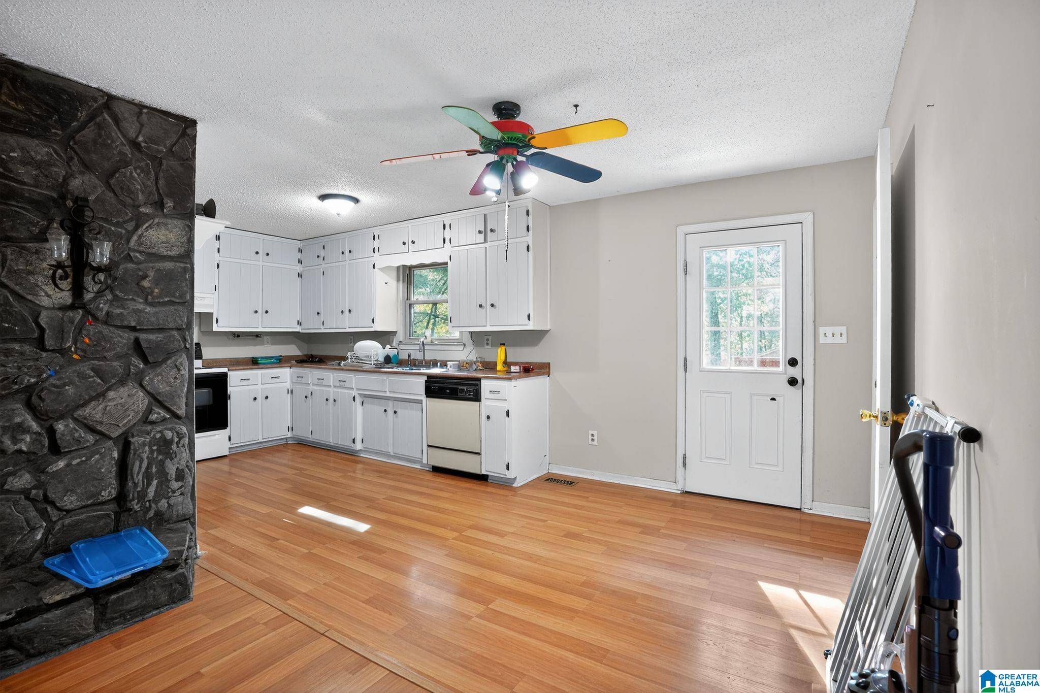 Pinson, AL 35216,5829 CHERYL DRIVE