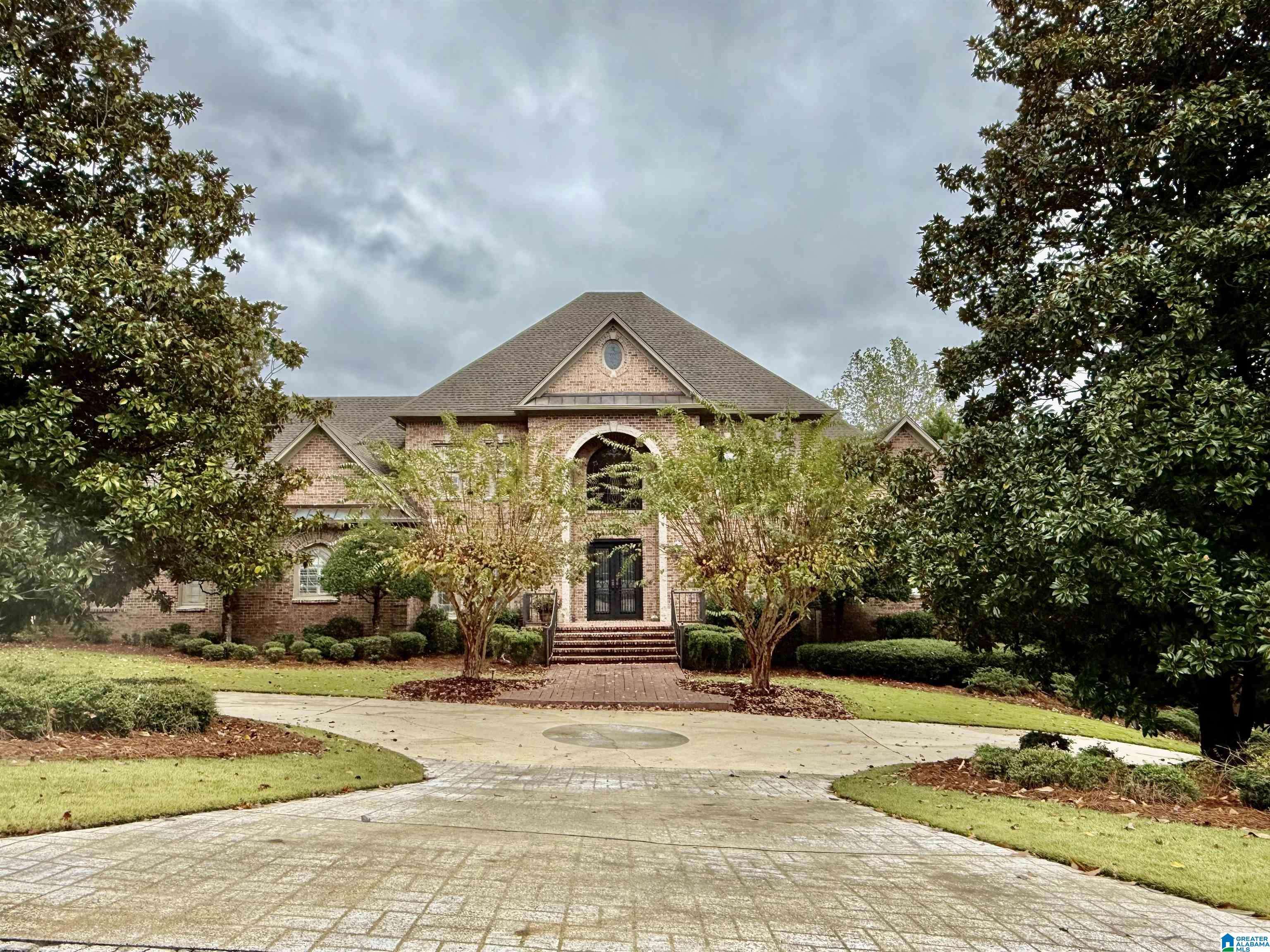 Vestavia Hills, AL 35242,7713 KENMORE PLACE