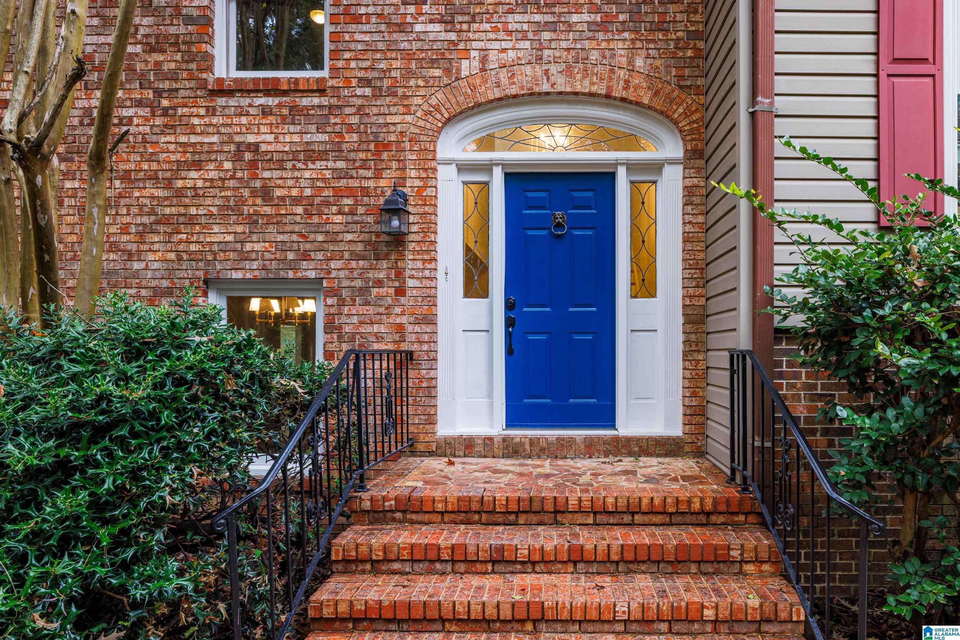 Birmingham, AL 35242,3018 OLD STONE DRIVE