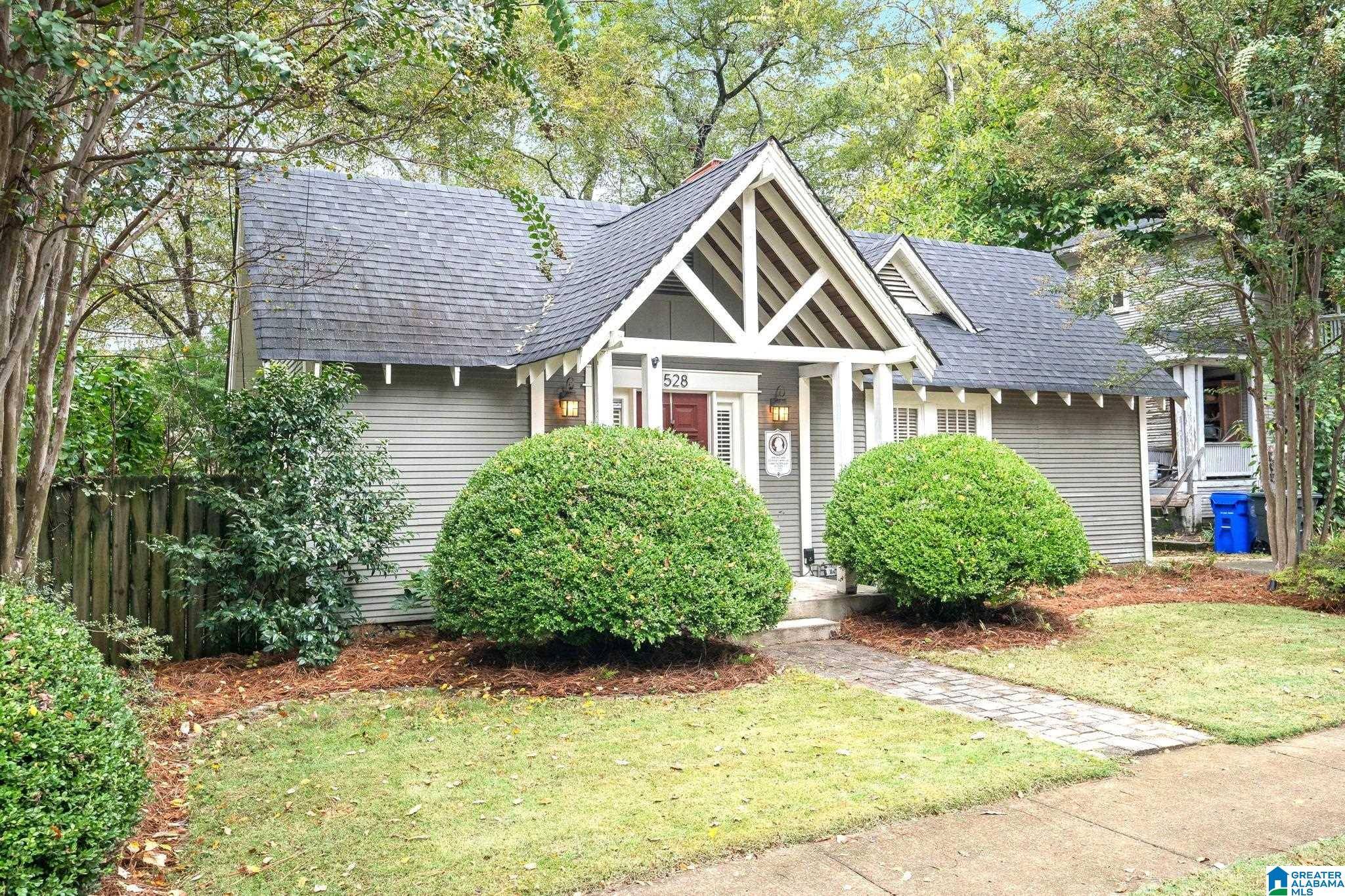 Birmingham, AL 35212,528 56TH STREET S