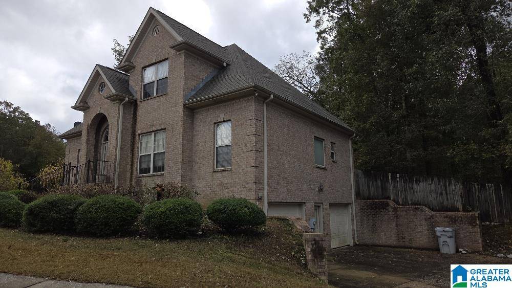 Columbiana, AL 35051,101 CREEKWOOD DRIVE