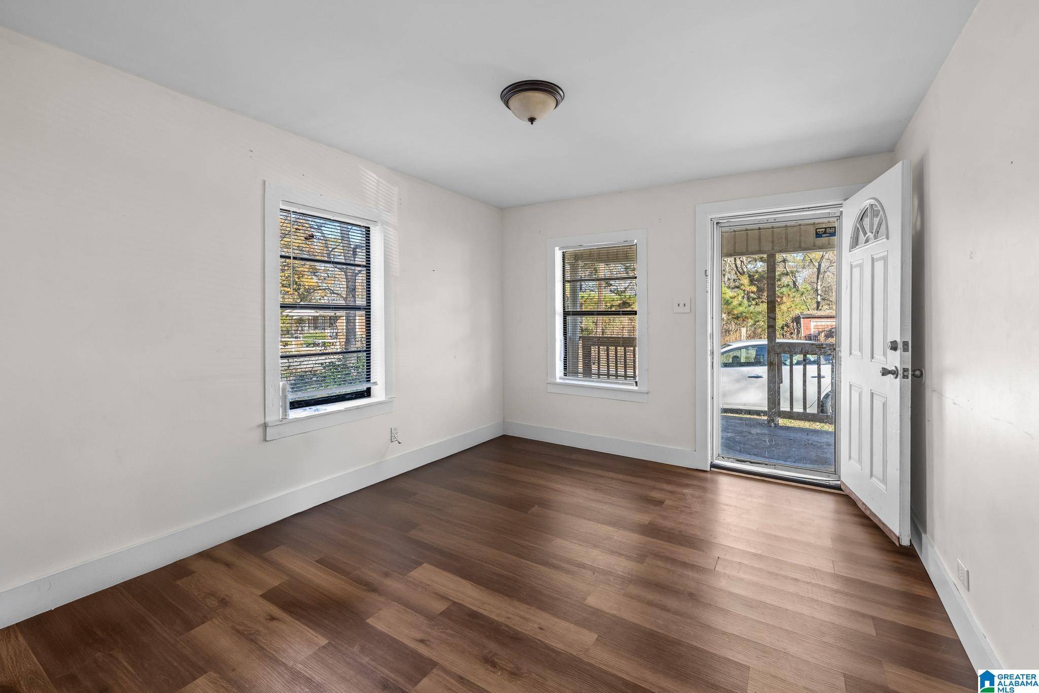 Birmingham, AL 35228,5012 DAVIS STREET