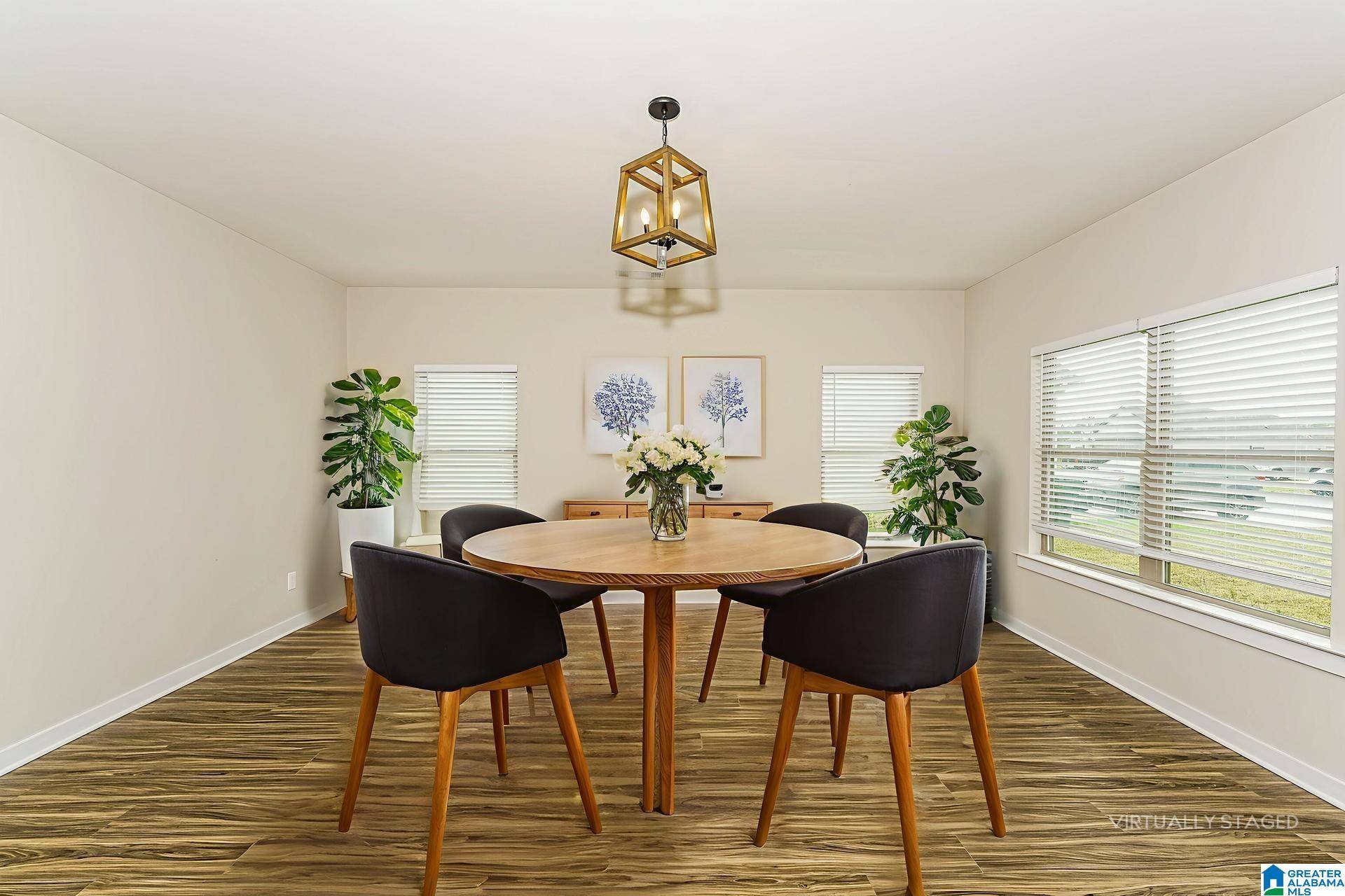 Jasper, AL 35501,98 KINGS WAY