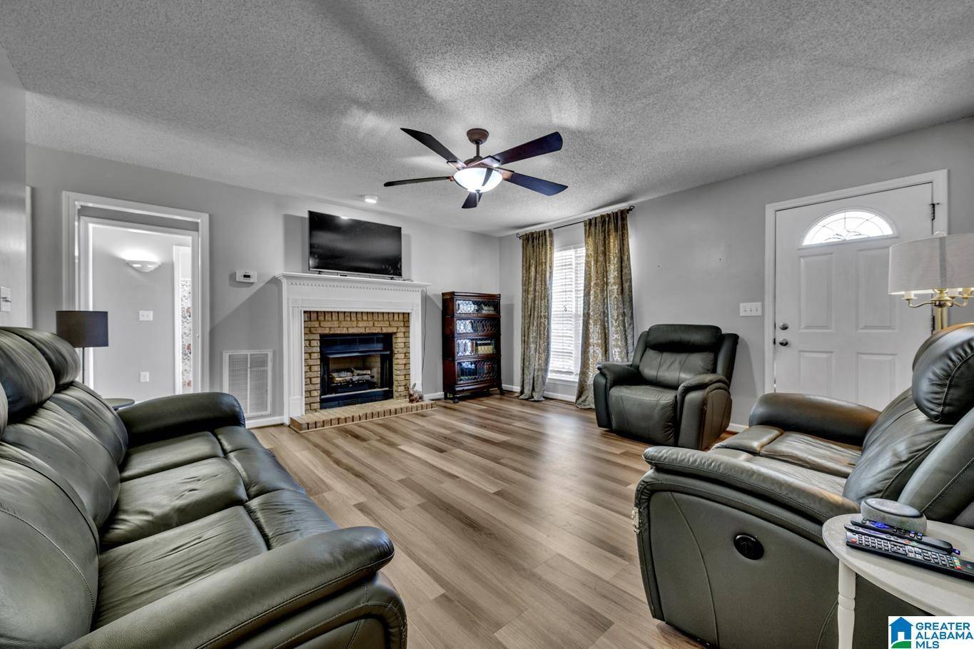 Trussville, AL 35173,17 GREENLEAF LANE