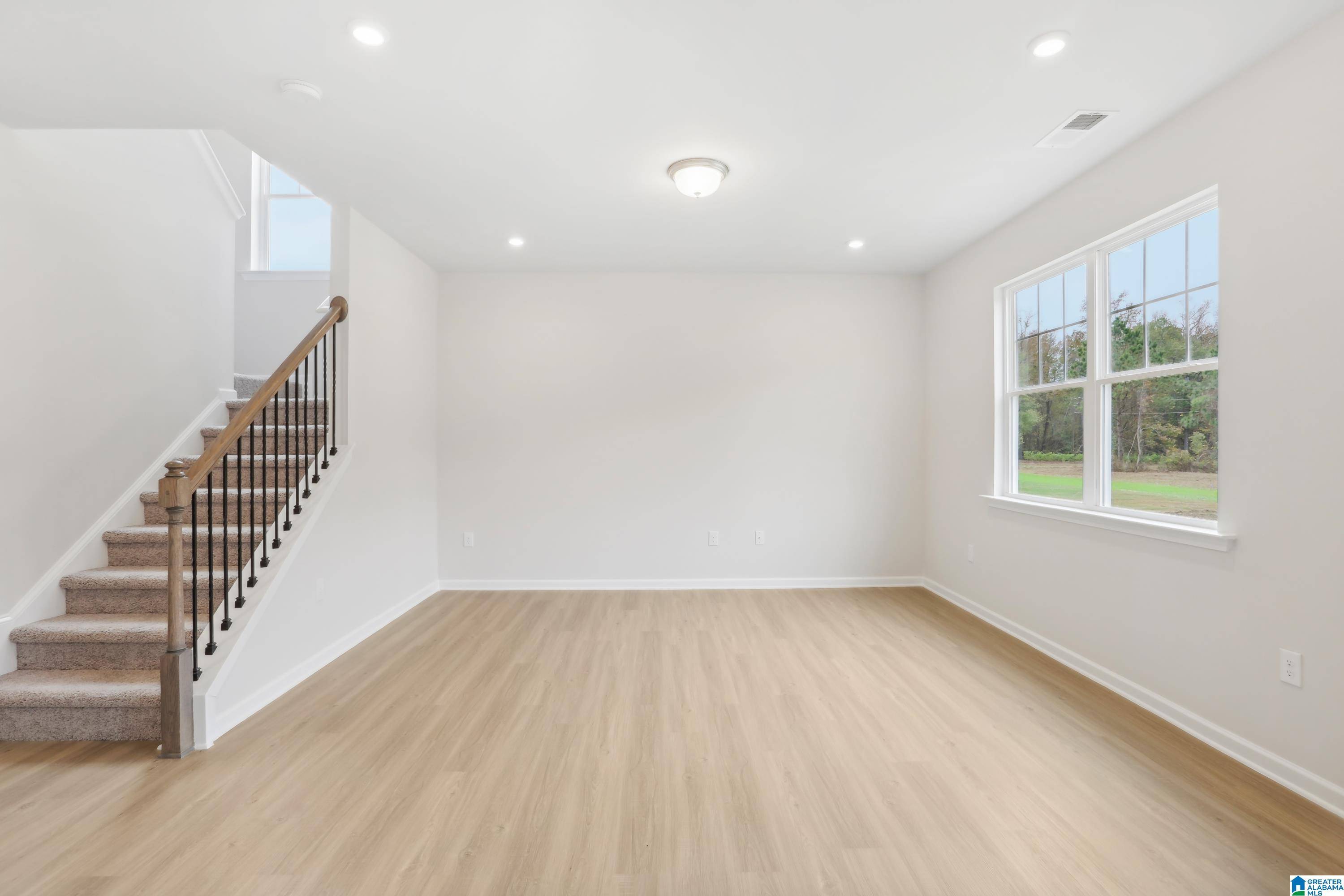 Leeds, AL 35094,2045 VALLEY RUN