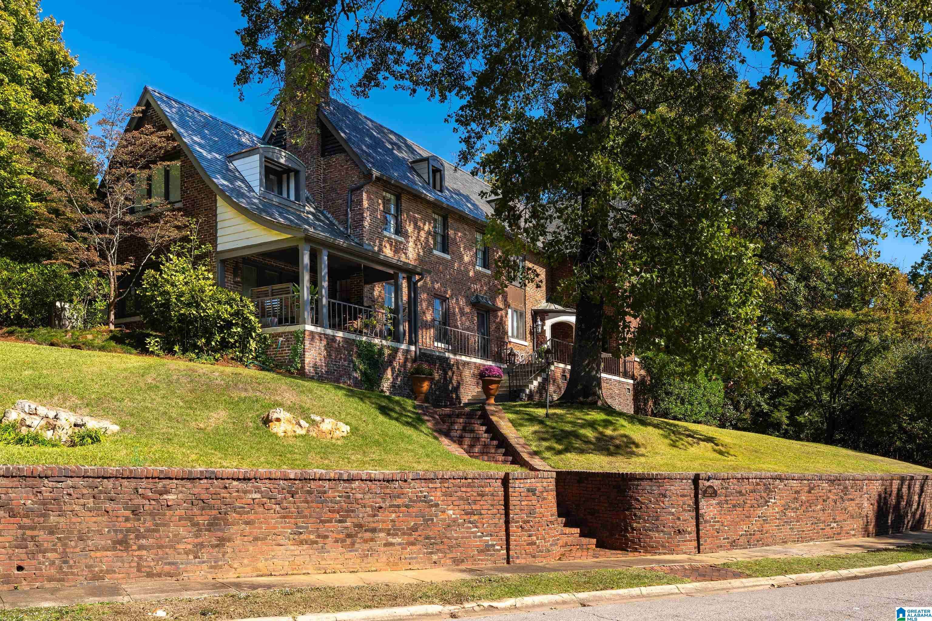 Birmingham, AL 35213,2820 BERWICK ROAD