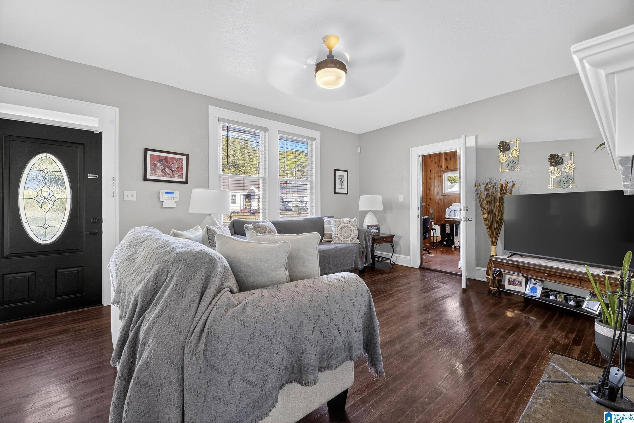 Anniston, AL 36207,320 E 22ND STREET