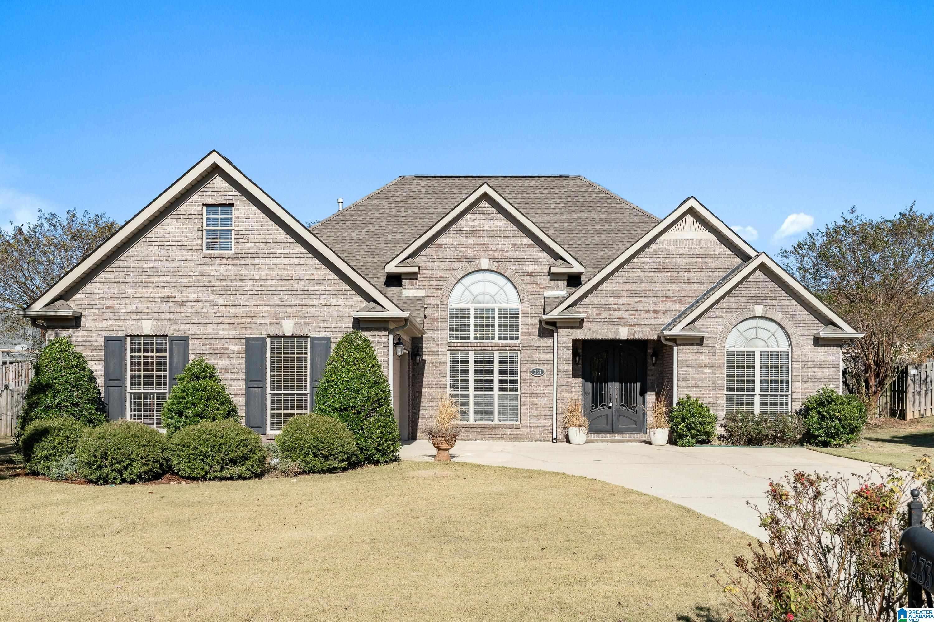 Alabaster, AL 35114,233 QUEENS GATE