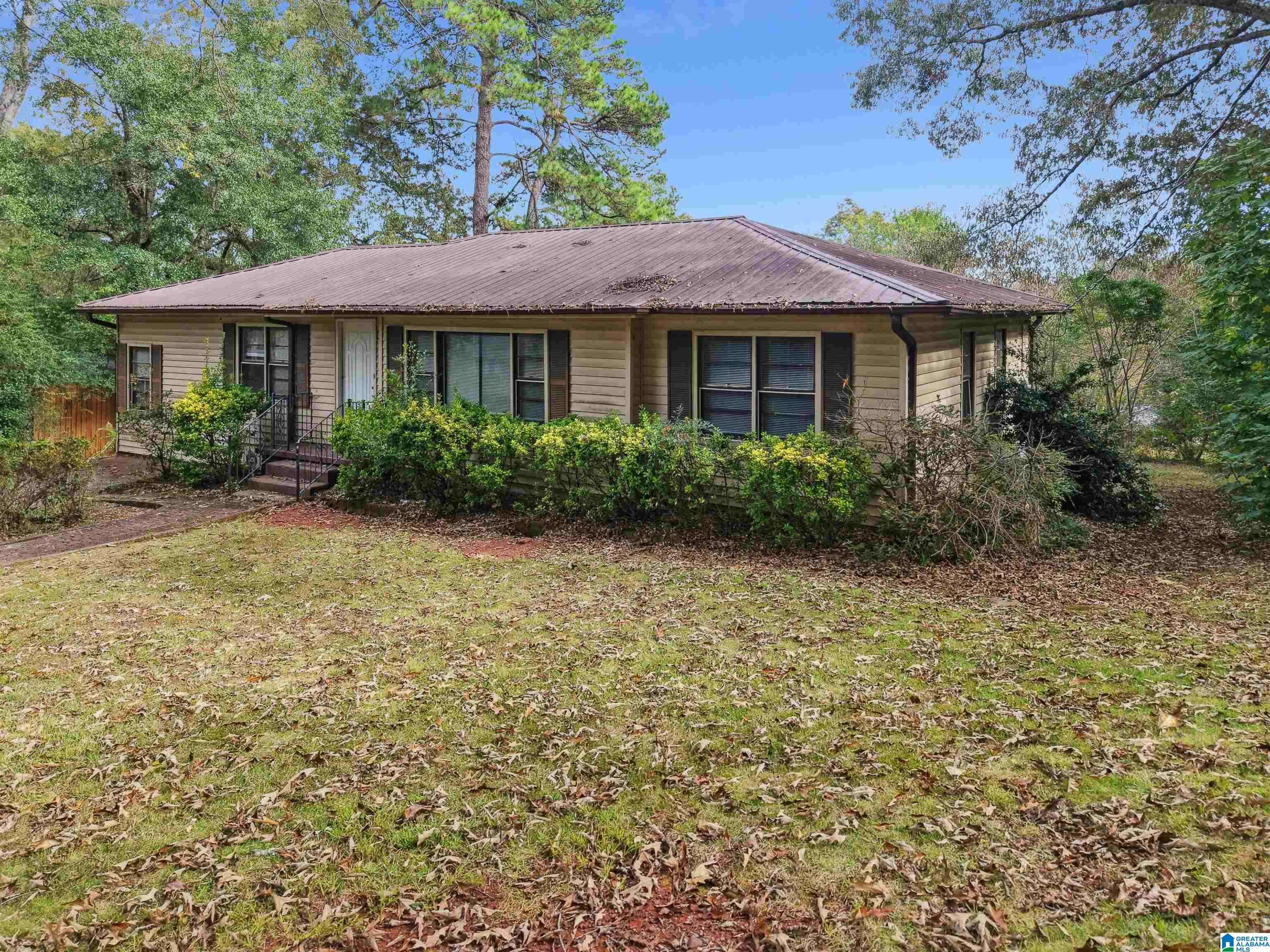 Hueytown, AL 35023,1733 FAIRCREST DRIVE