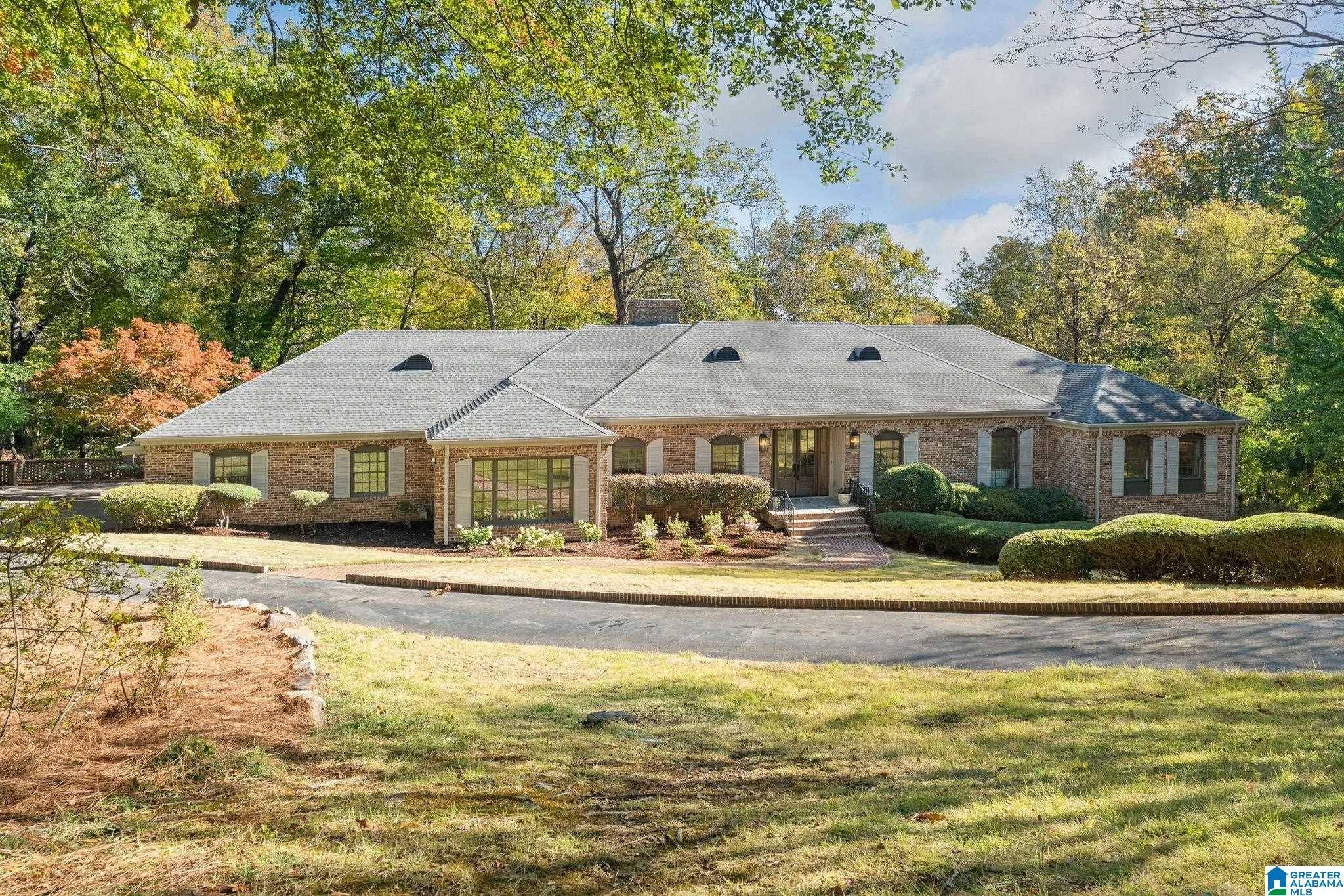Mountain Brook, AL 35223,3433 WESTBURY ROAD