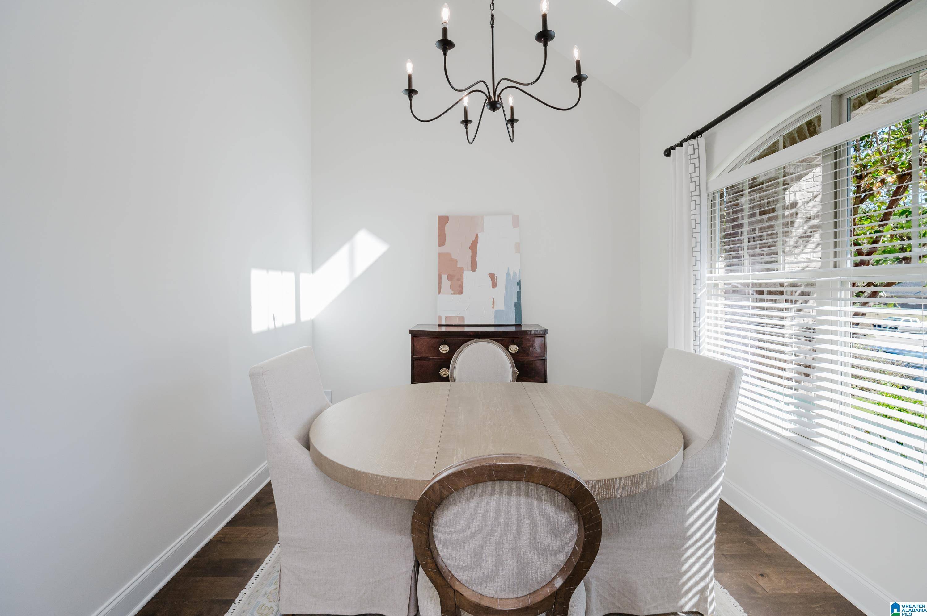 Chelsea, AL 35043,125 SCARLET LANE