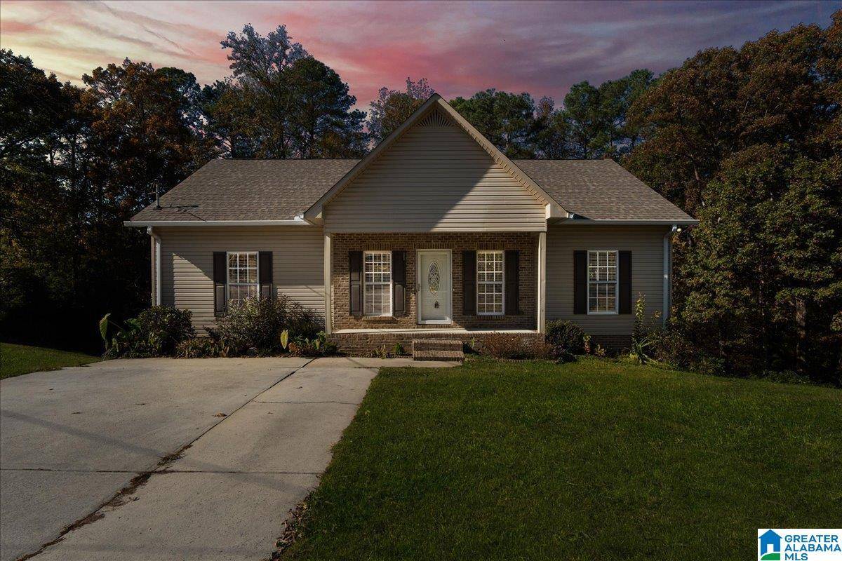 Oneonta, AL 35121,908 AZALEA ROAD