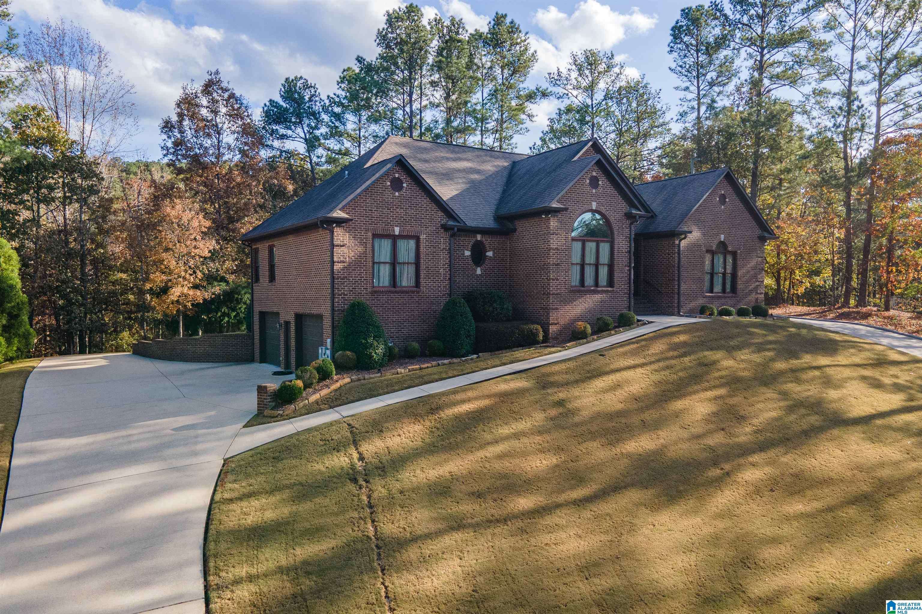 Helena, AL 35080,131 CREEKWATER STREET