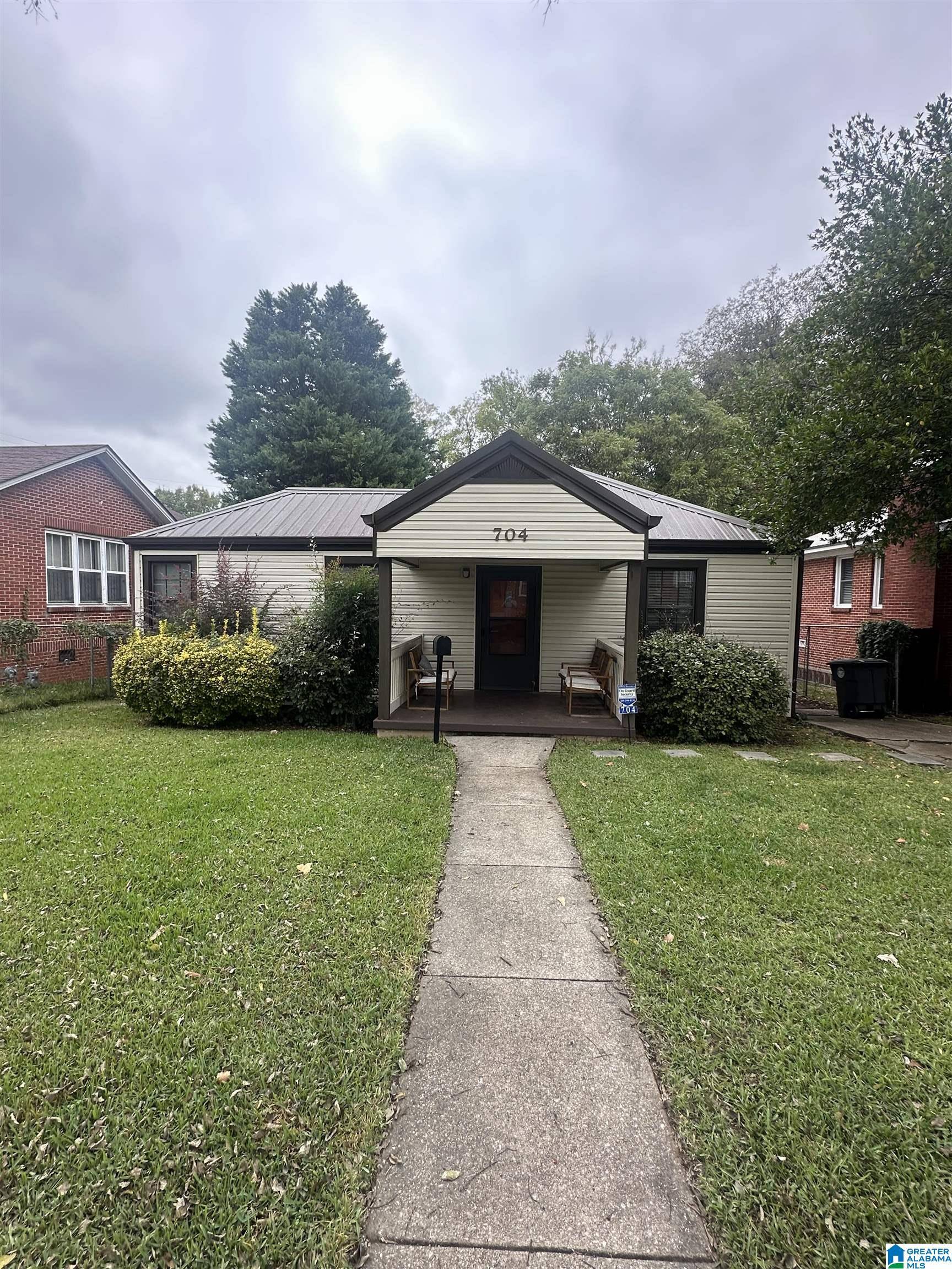 Birmingham, AL 35204,704 9TH COURT W