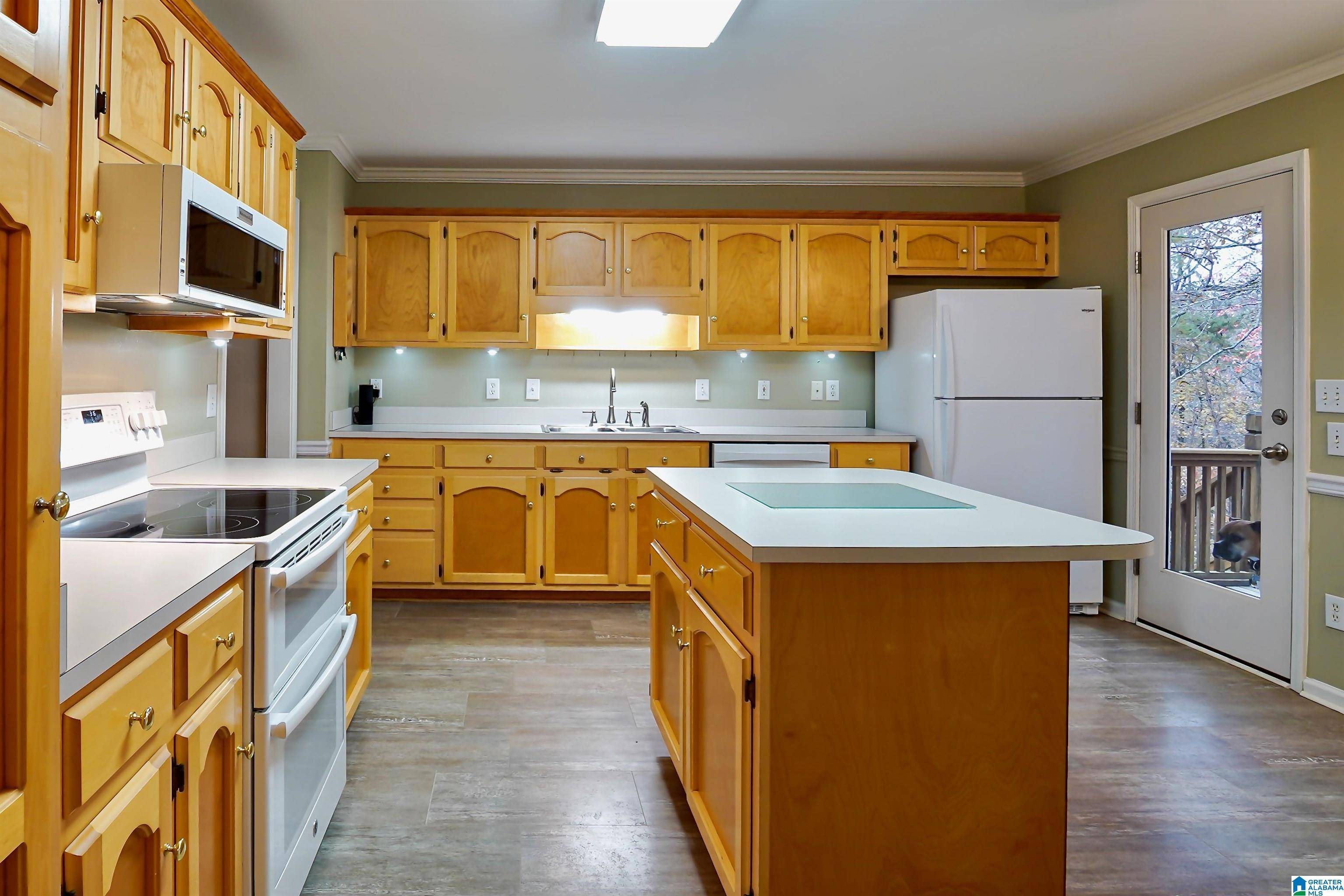 Alabaster, AL 35007,710 FOREST HILLS TRACE