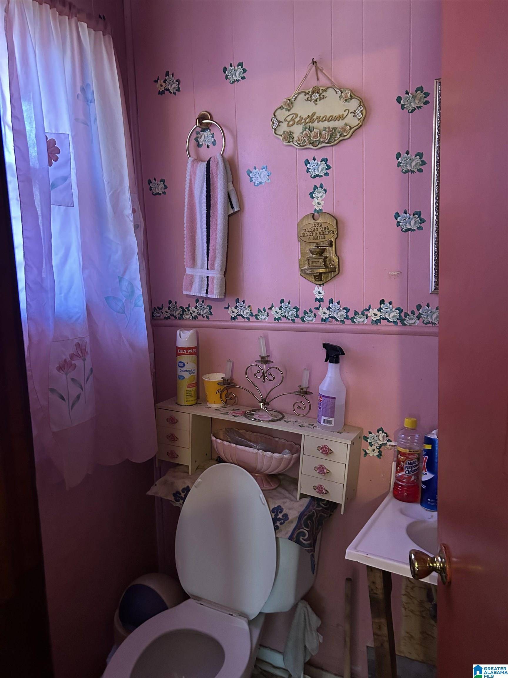 Bessemer, AL 35020,2627 N 8TH AVENUE N