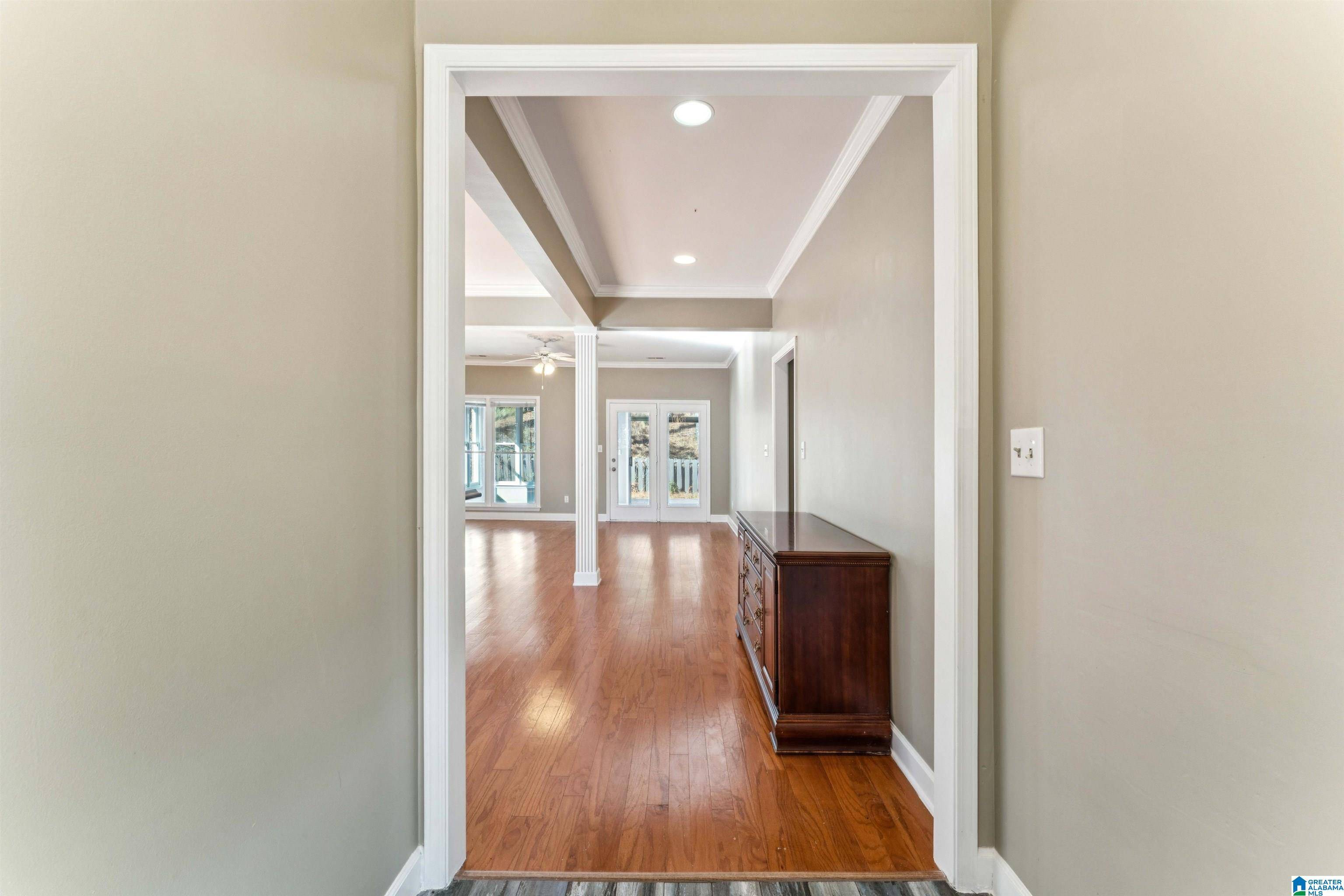 Hoover, AL 35244,225 CREST LAKE DRIVE