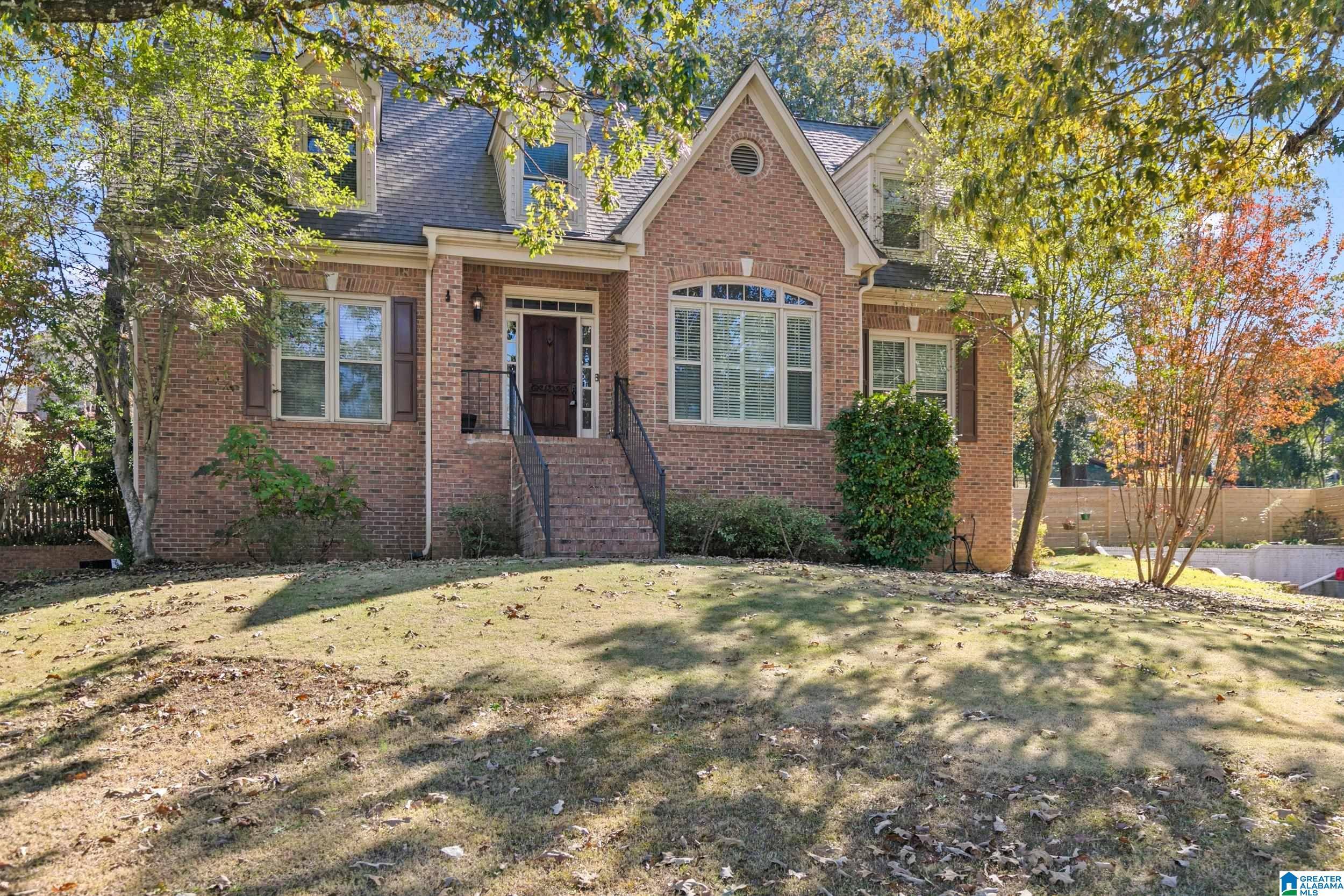Hoover, AL 35244,5712 CYPRESS TRACE
